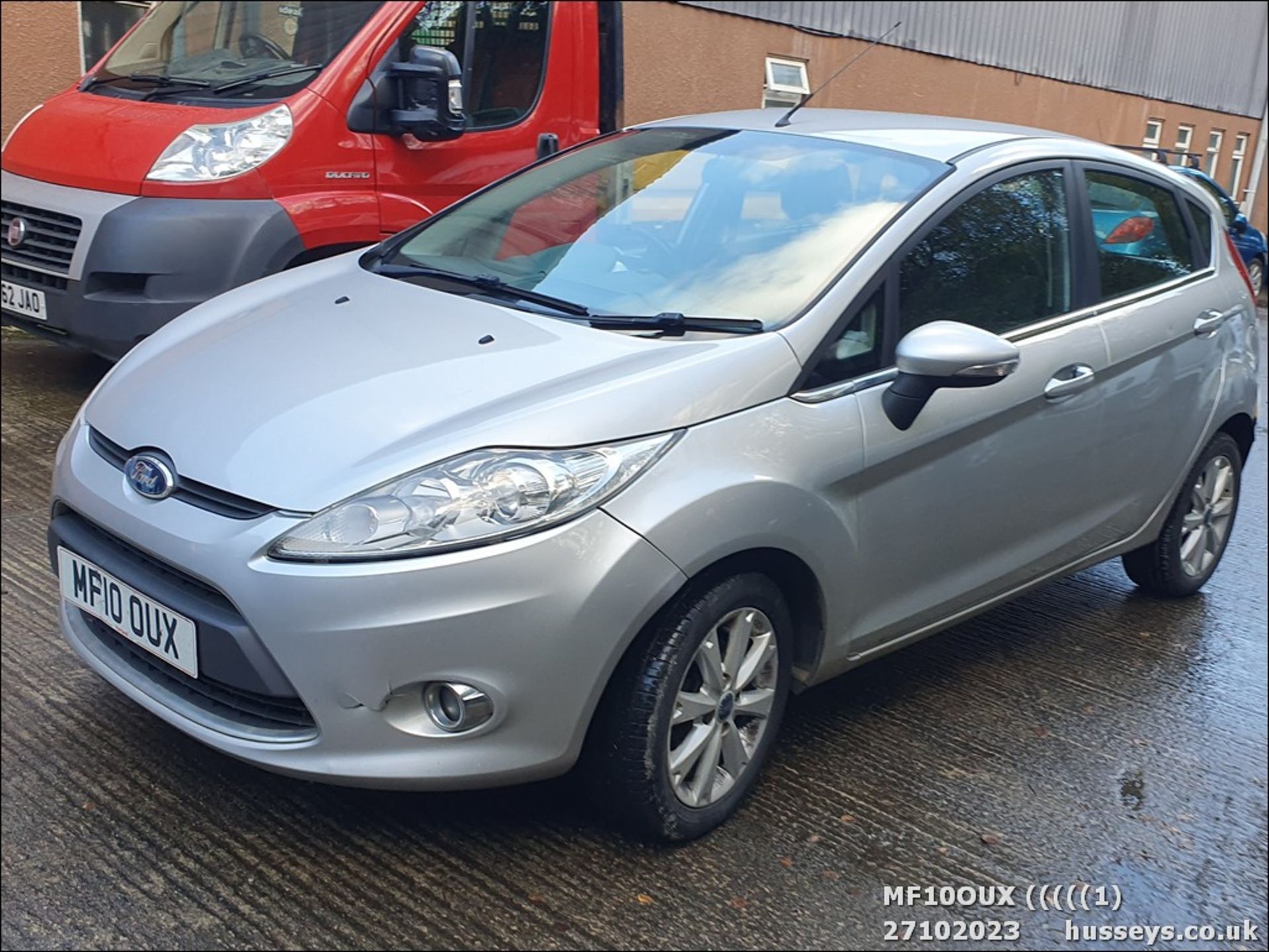 10/10 FORD FIESTA ZETEC 68 TDCI - 1399cc 5dr Hatchback (Silver, 156k)