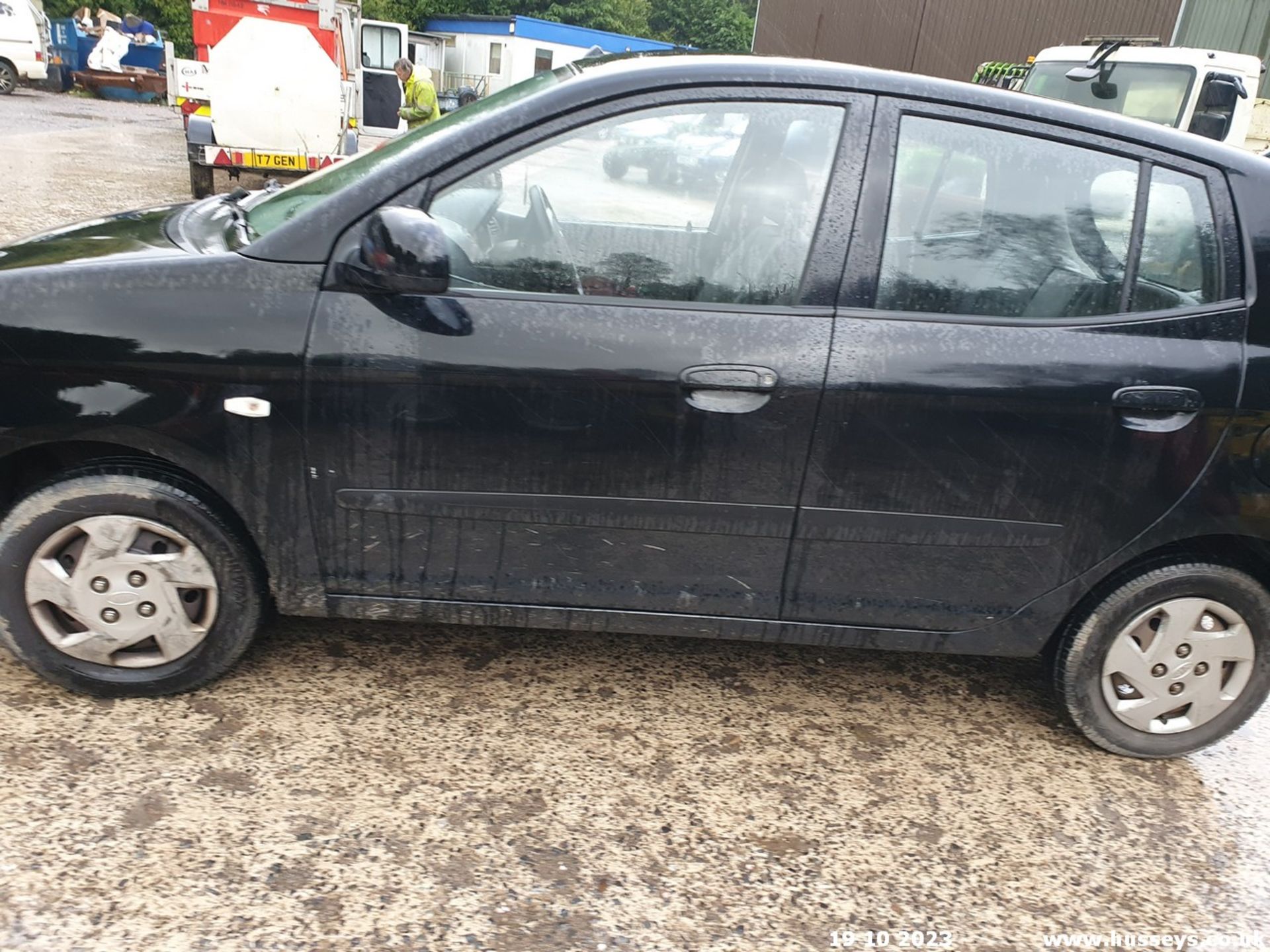 10/10 KIA PICANTO 1 - 999cc 5dr Hatchback (Black, 61k) - Image 19 of 53