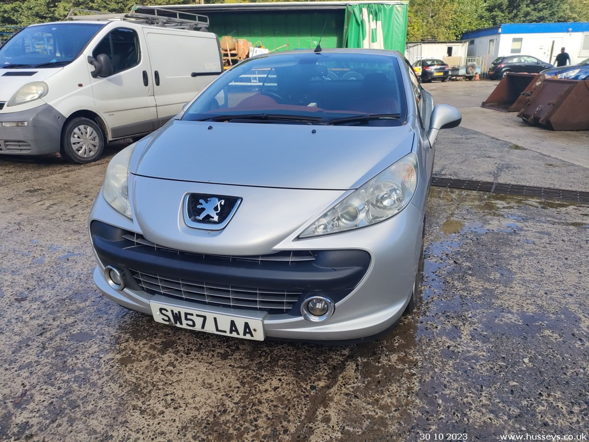 08/57 PEUGEOT 207 GT CC - 1598cc 2dr Convertible (Silver, 69k) - Image 7 of 37