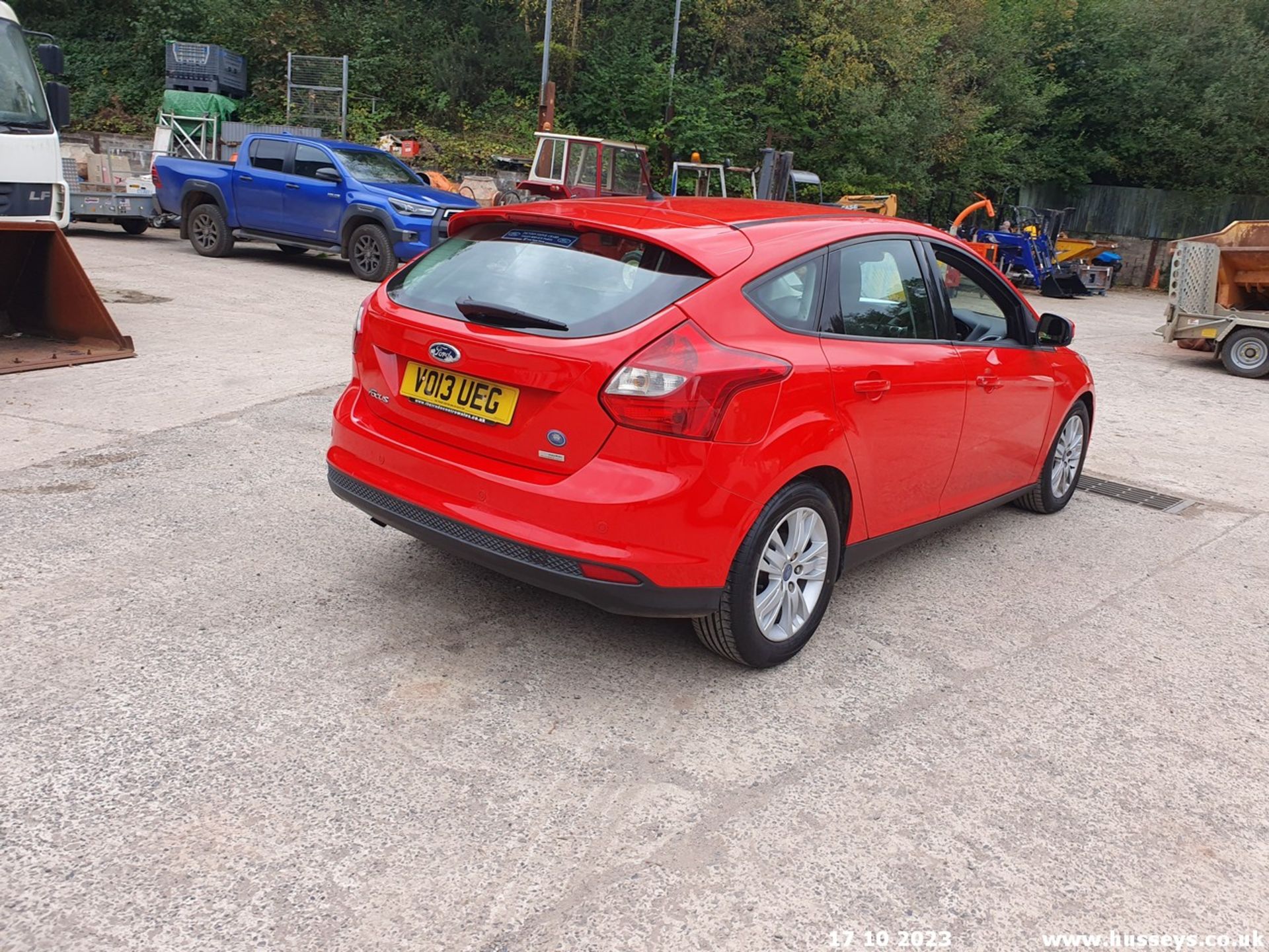 13/13 FORD FOCUS EDGE TDCI 115 - 1560cc 5dr Hatchback (Red, 186k) - Image 21 of 70