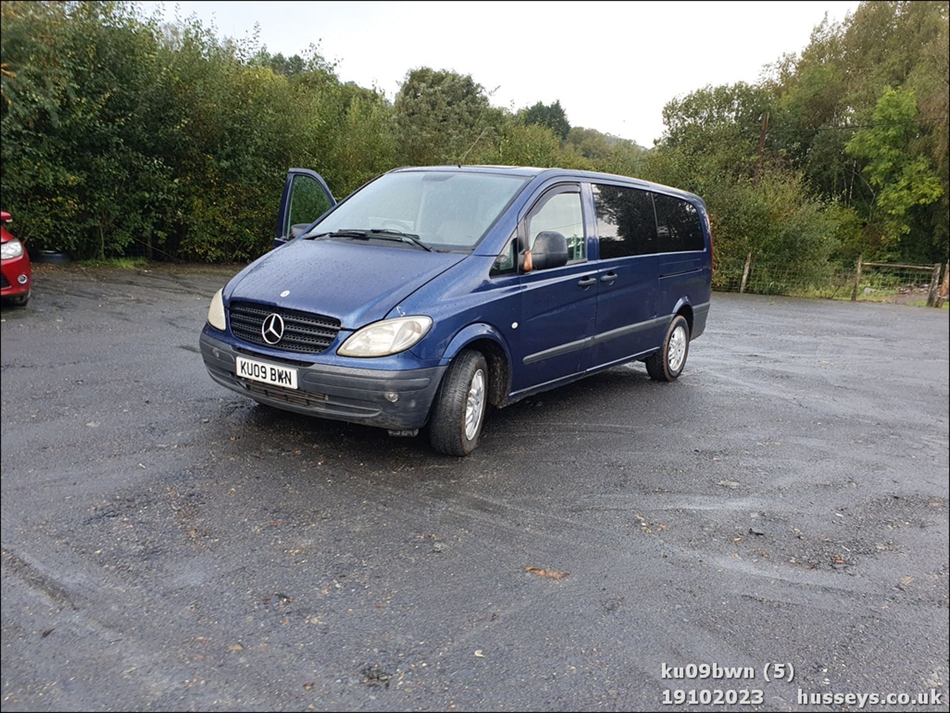 09/09 MERCEDES VITO 111 CDI XLONG - 2148cc 5dr Minibus (Blue) - Image 6 of 38