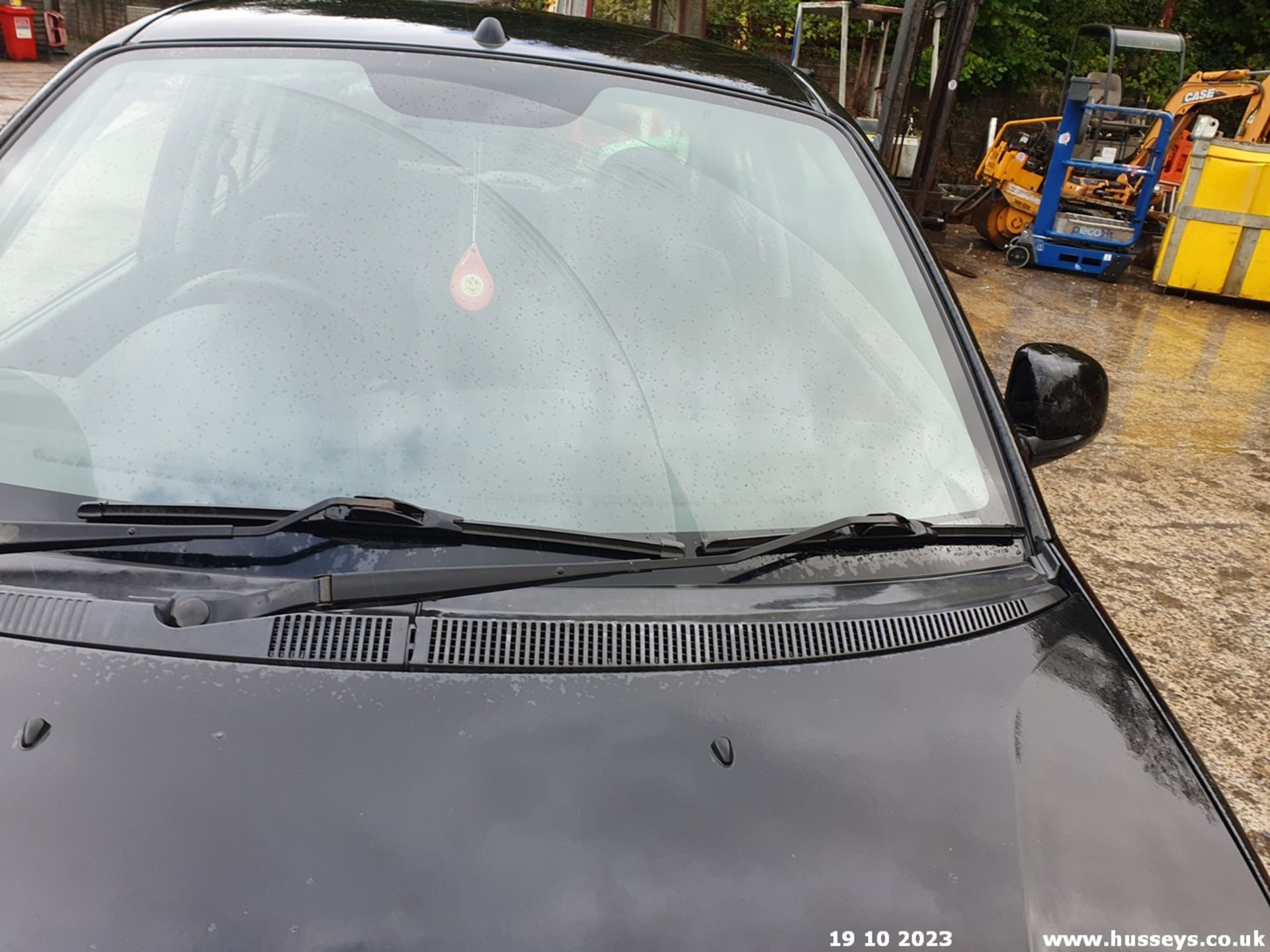 10/10 KIA PICANTO 1 - 999cc 5dr Hatchback (Black, 61k) - Image 25 of 53