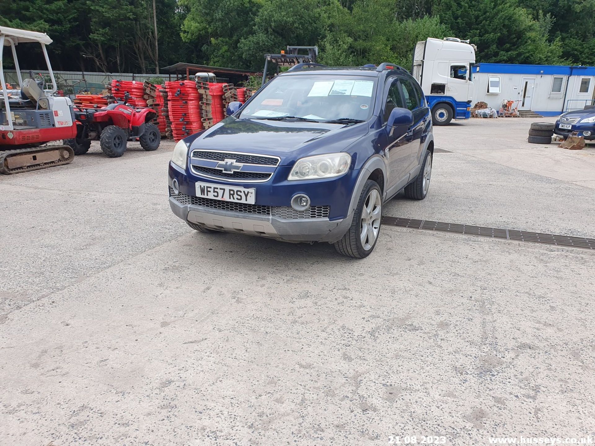 07/57 CHEVROLET CAPTIVA LT 5S VCDI - 1991cc 5dr Estate (Blue, 109k) - Image 36 of 45