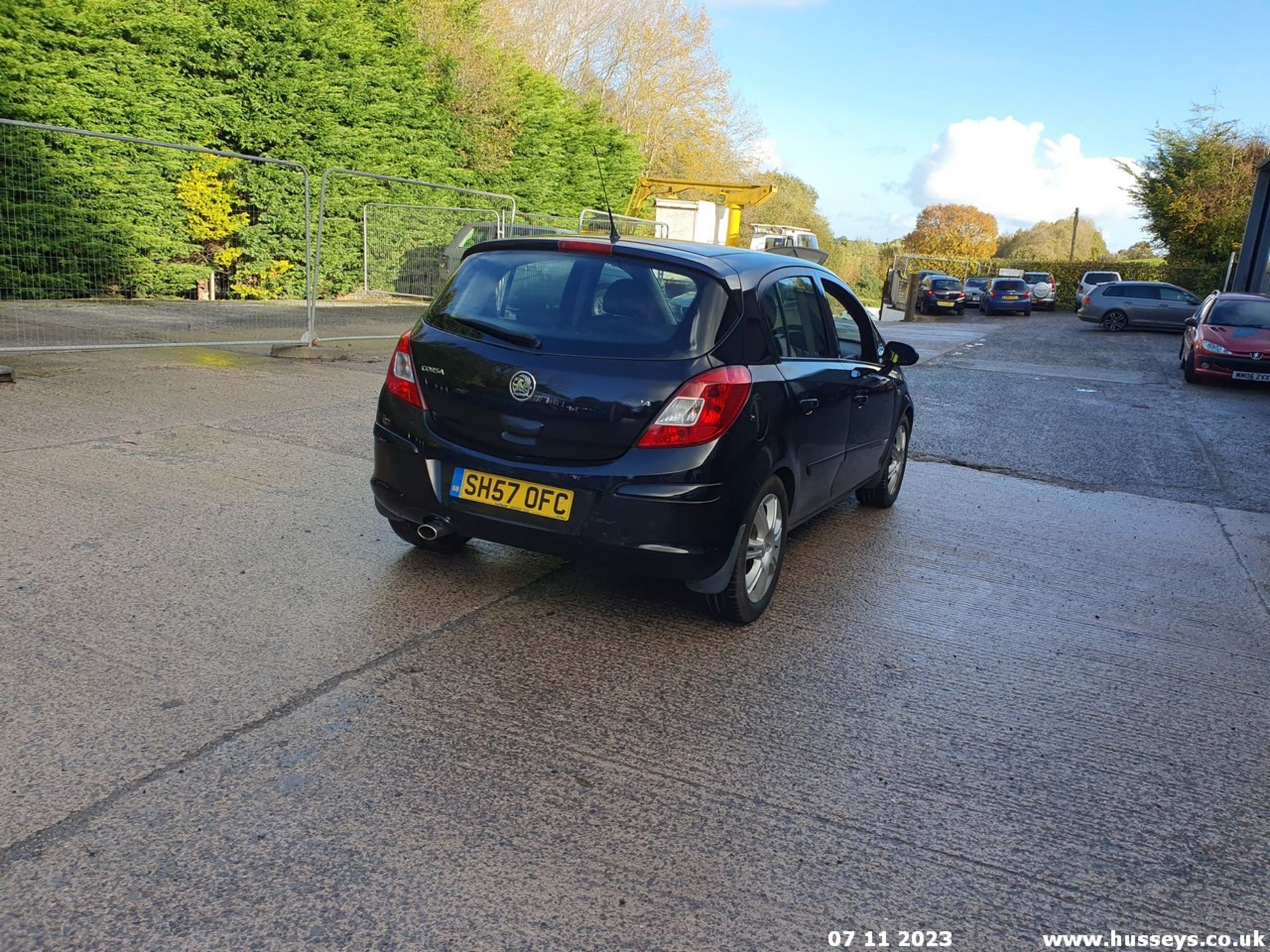 07/57 VAUXHALL CORSA SXI - 1364cc 5dr Hatchback (Black, 117k) - Image 13 of 55