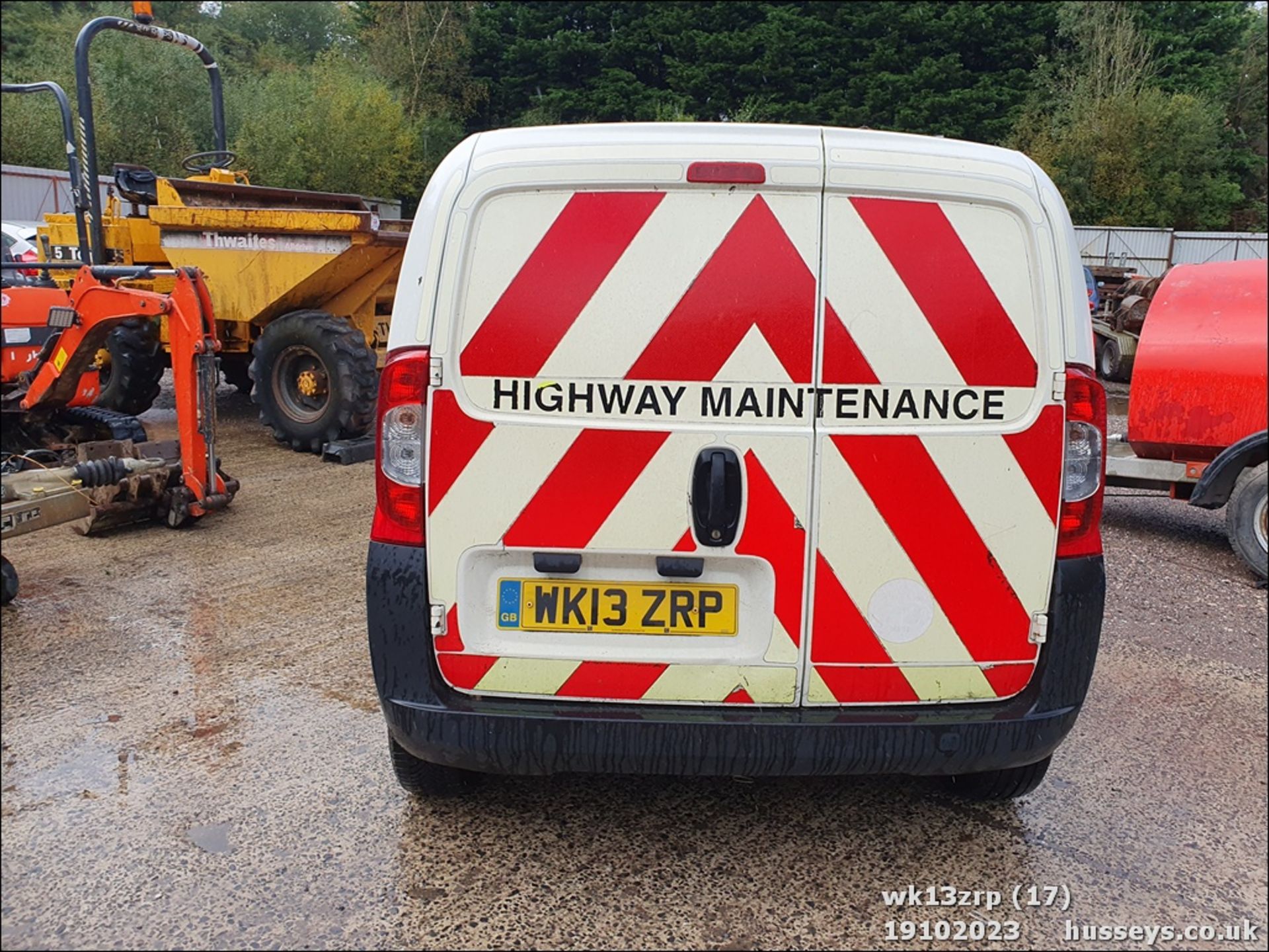 13/13 PEUGEOT BIPPER SE HDI - 1248cc 5dr Van (White, 141k) - Image 18 of 55