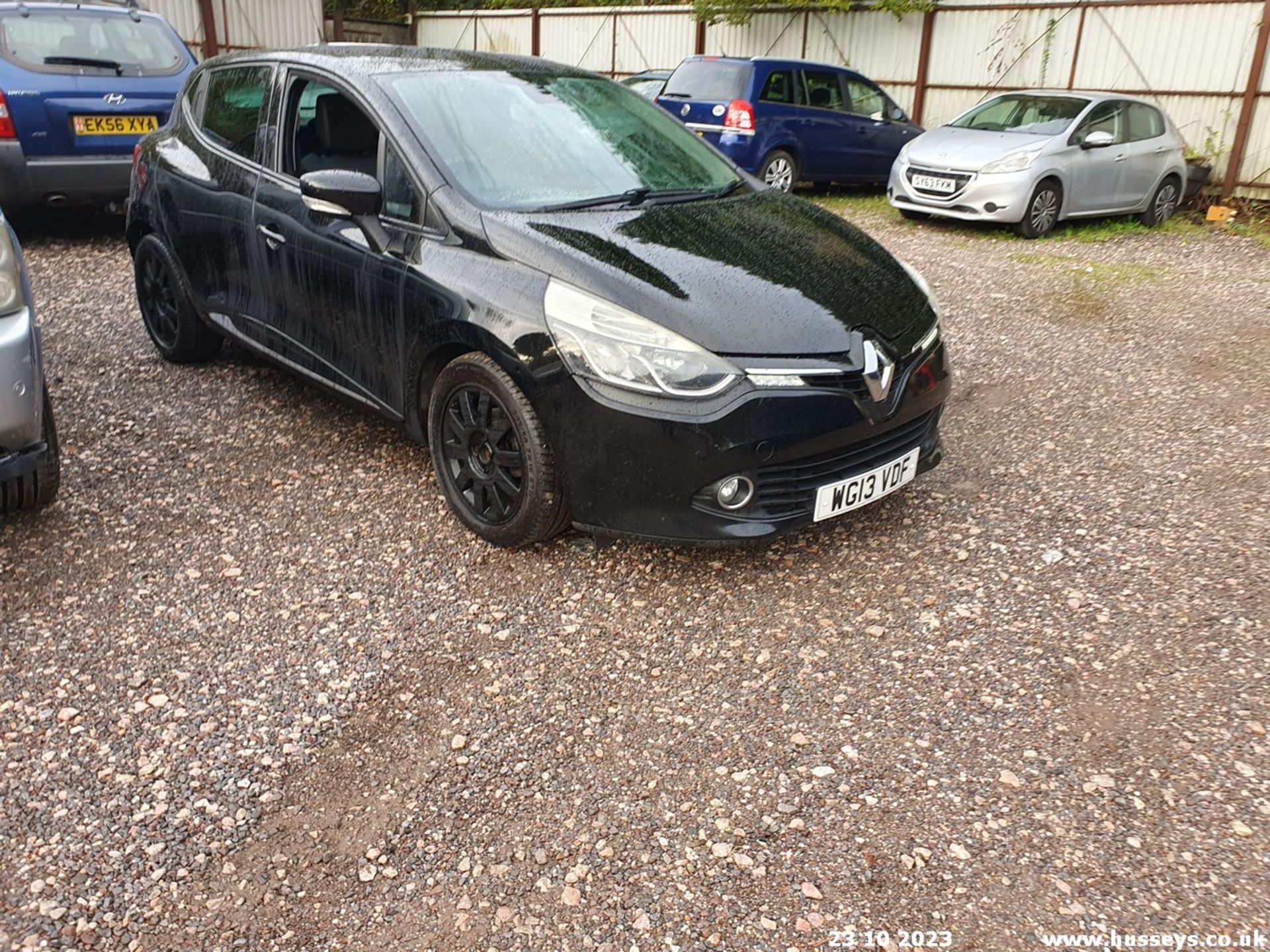 13/13 RENAULT CLIO D-QUE S M-NAV NRG DC - 1461cc 5dr Hatchback (Black, 147k) - Image 48 of 60