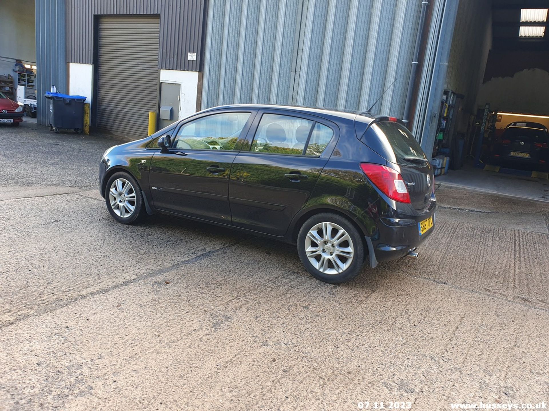 07/57 VAUXHALL CORSA SXI - 1364cc 5dr Hatchback (Black, 117k) - Image 20 of 55