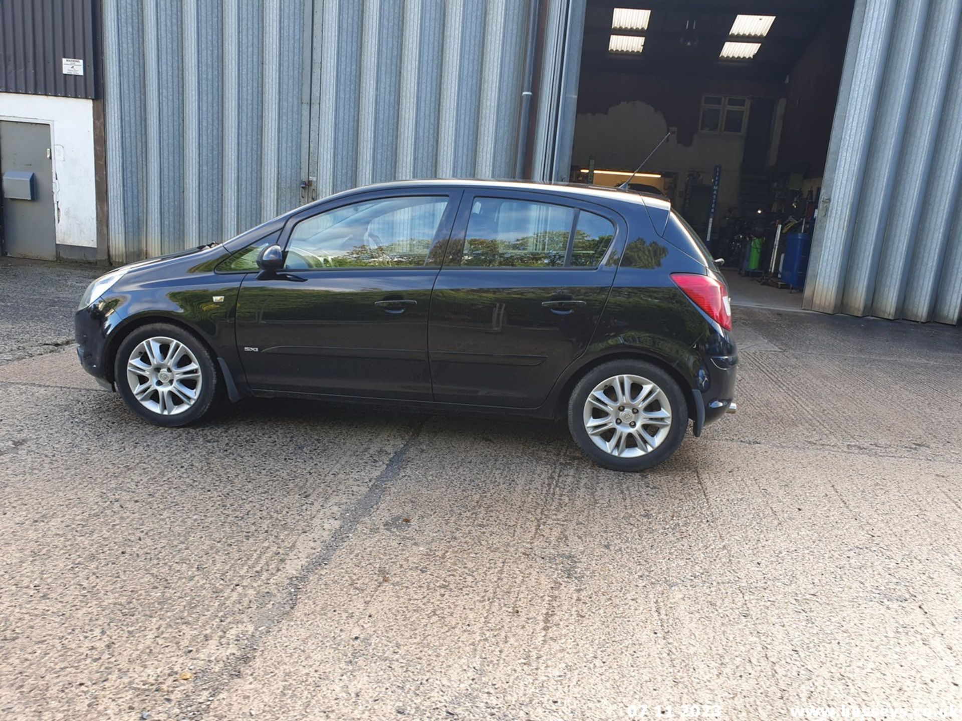 07/57 VAUXHALL CORSA SXI - 1364cc 5dr Hatchback (Black, 117k) - Image 21 of 55