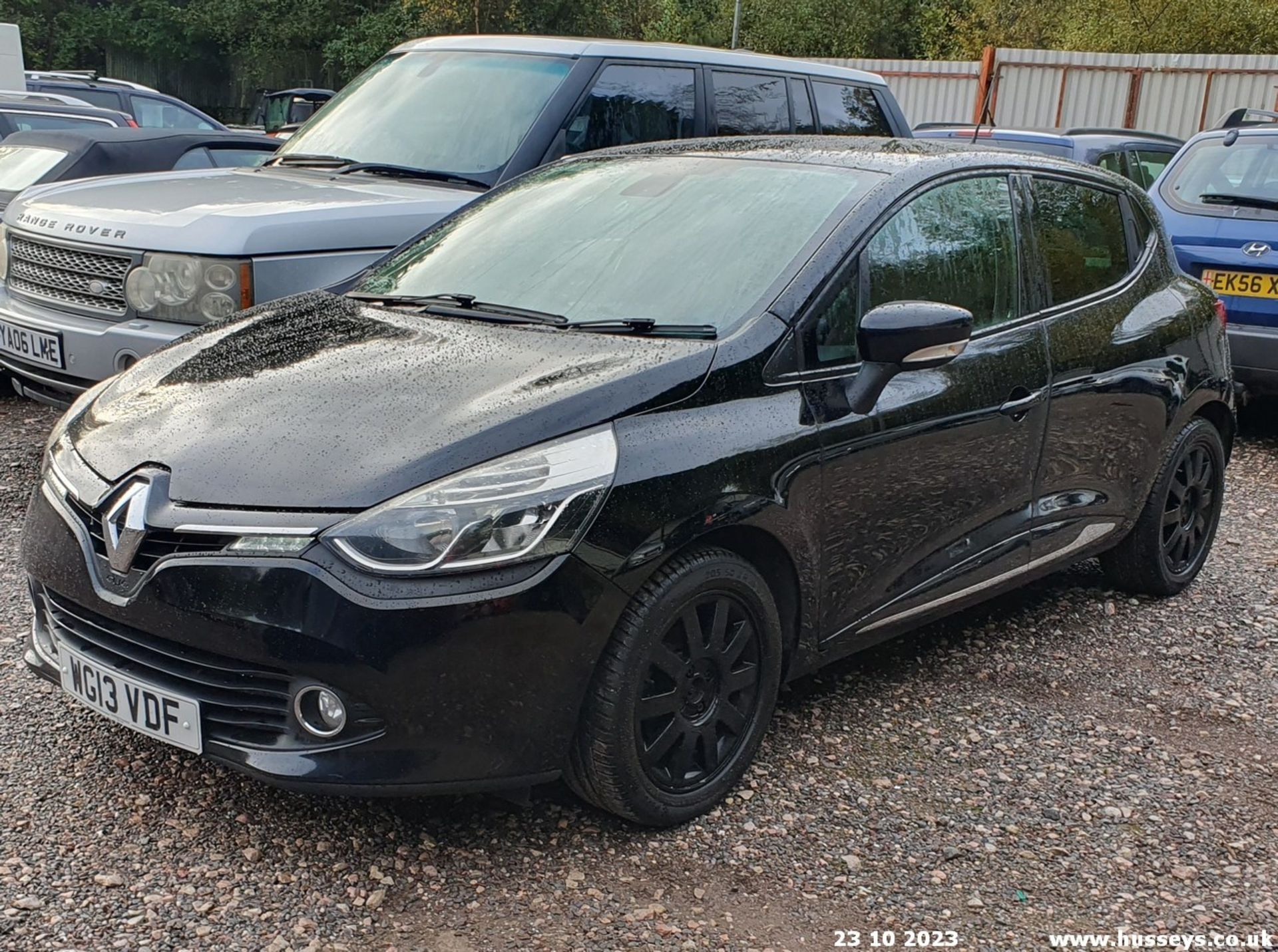 13/13 RENAULT CLIO D-QUE S M-NAV NRG DC - 1461cc 5dr Hatchback (Black, 147k) - Image 5 of 60