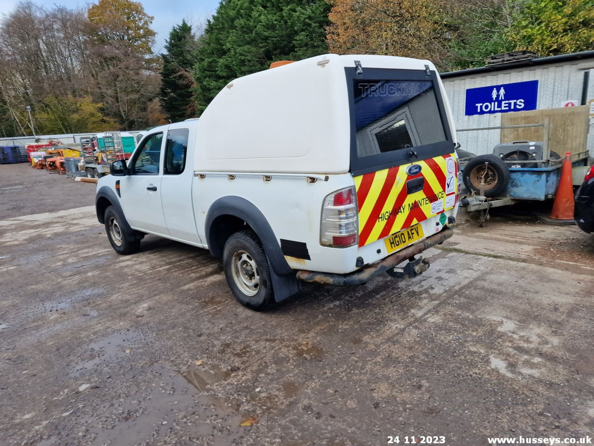 10/10 FORD RANGER XL 4X4 D/C TDCI - 2499cc 2dr Pickup (White, 97k) - Image 9 of 41