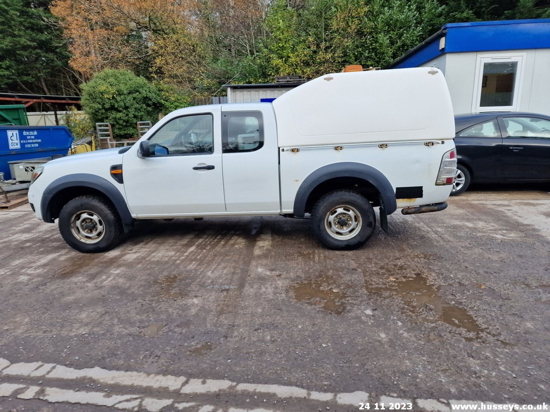 10/10 FORD RANGER XL 4X4 D/C TDCI - 2499cc 2dr Pickup (White, 97k) - Image 5 of 41