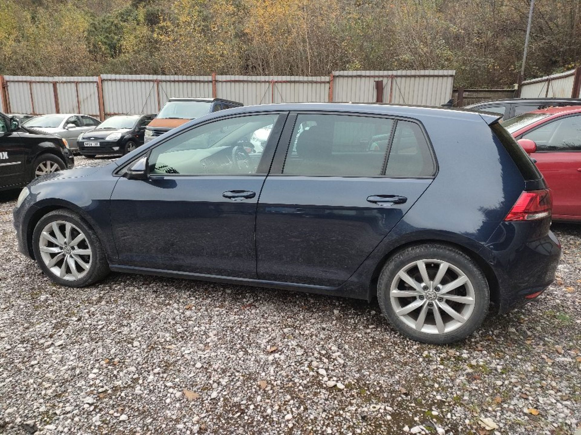 13/62 VOLKSWAGEN GOLF GT BLUEMOTION TEC TD - 1968cc 5dr Hatchback (Blue, 123k) - Image 14 of 40