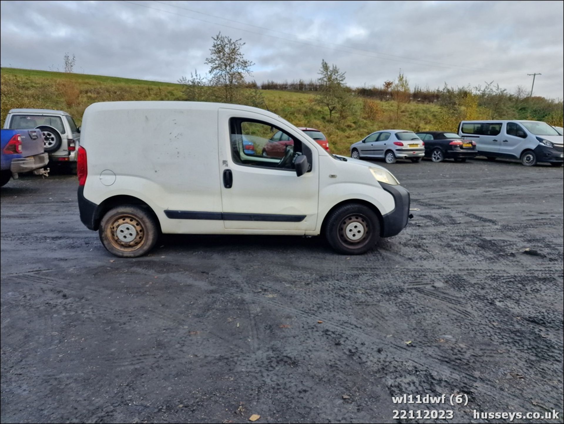 11/11 PEUGEOT BIPPER S HDI - 1399cc 5dr Van (White) - Image 7 of 26