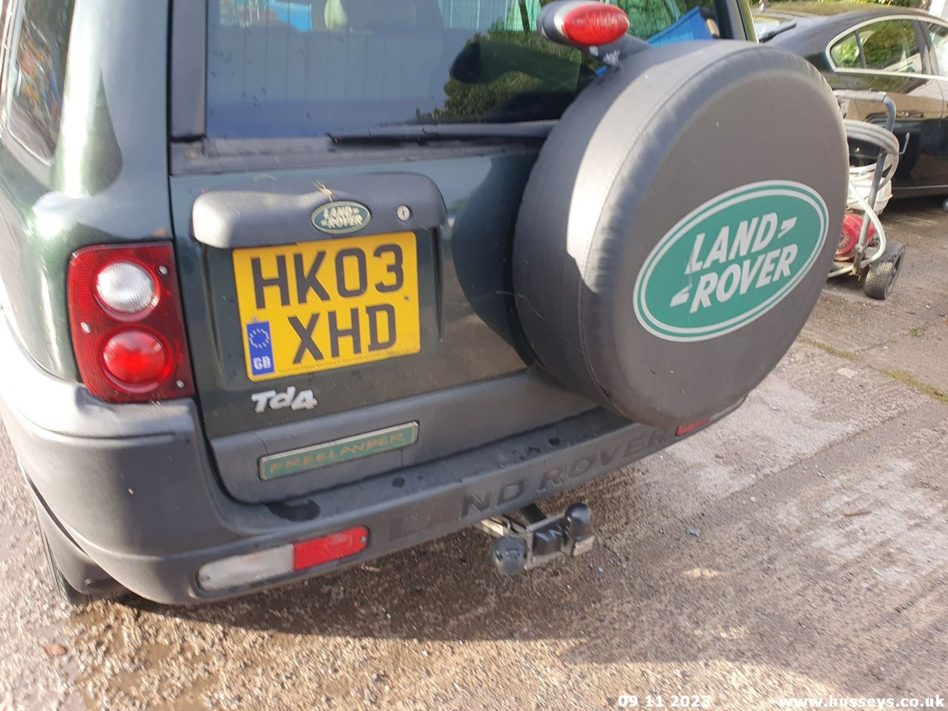 03/03 LAND ROVER FREELANDER TD4 ES PREM A - 1951cc 5dr Estate (Green, 140k) - Image 40 of 46