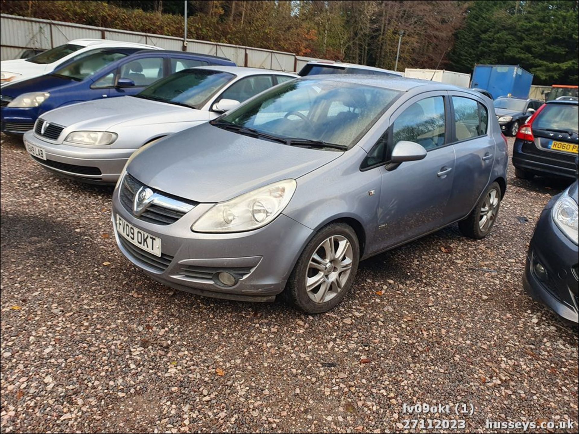 09/09 VAUXHALL CORSA DESIGN 16V TWINPORT - 1364cc 5dr Hatchback (Silver, 92k) - Bild 13 aus 51