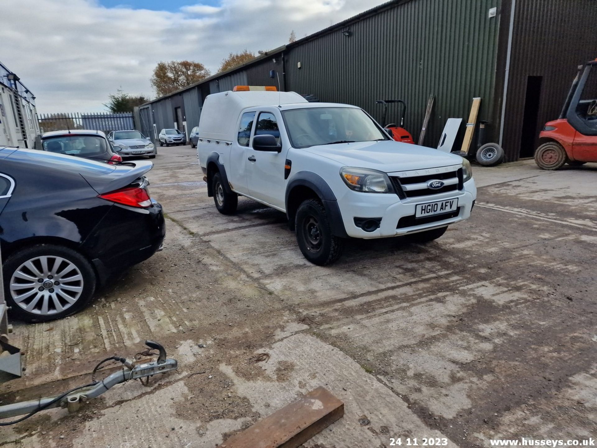 10/10 FORD RANGER XL 4X4 D/C TDCI - 2499cc 2dr Pickup (White, 97k) - Image 13 of 41