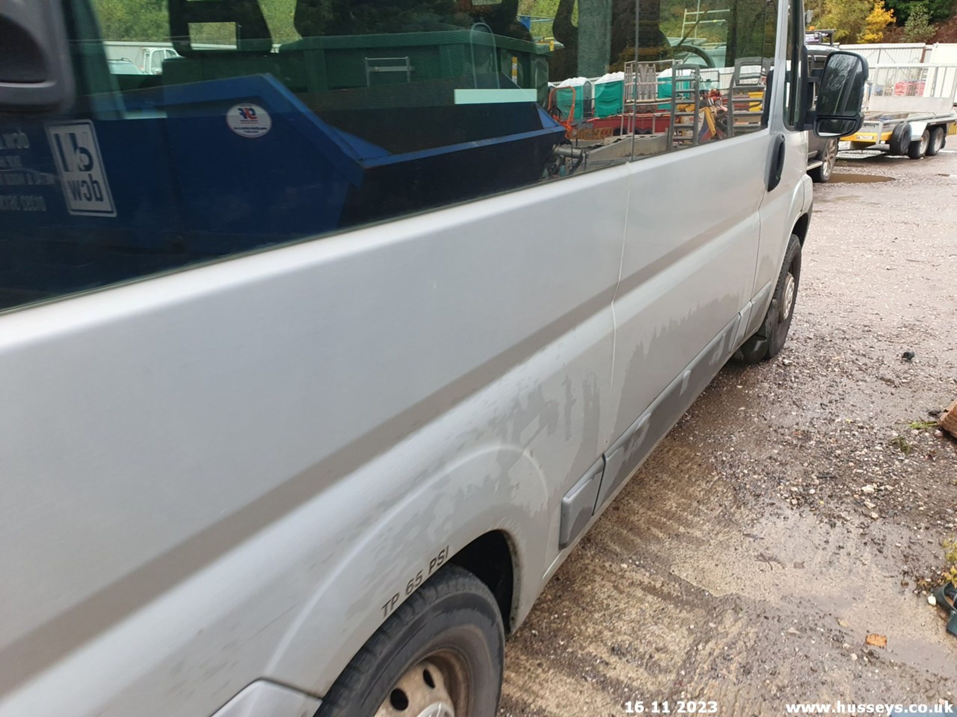 12/12 PEUGEOT BOXER 333 L2H2 HDI - 2198cc 5dr Minibus (Silver, 114k) - Image 48 of 61