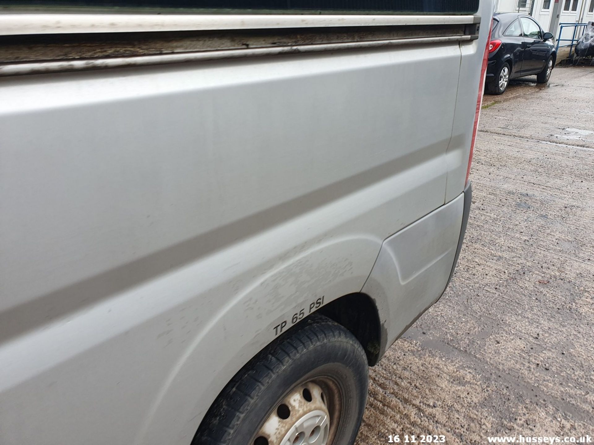 12/12 PEUGEOT BOXER 333 L2H2 HDI - 2198cc 5dr Minibus (Silver, 114k) - Image 39 of 61