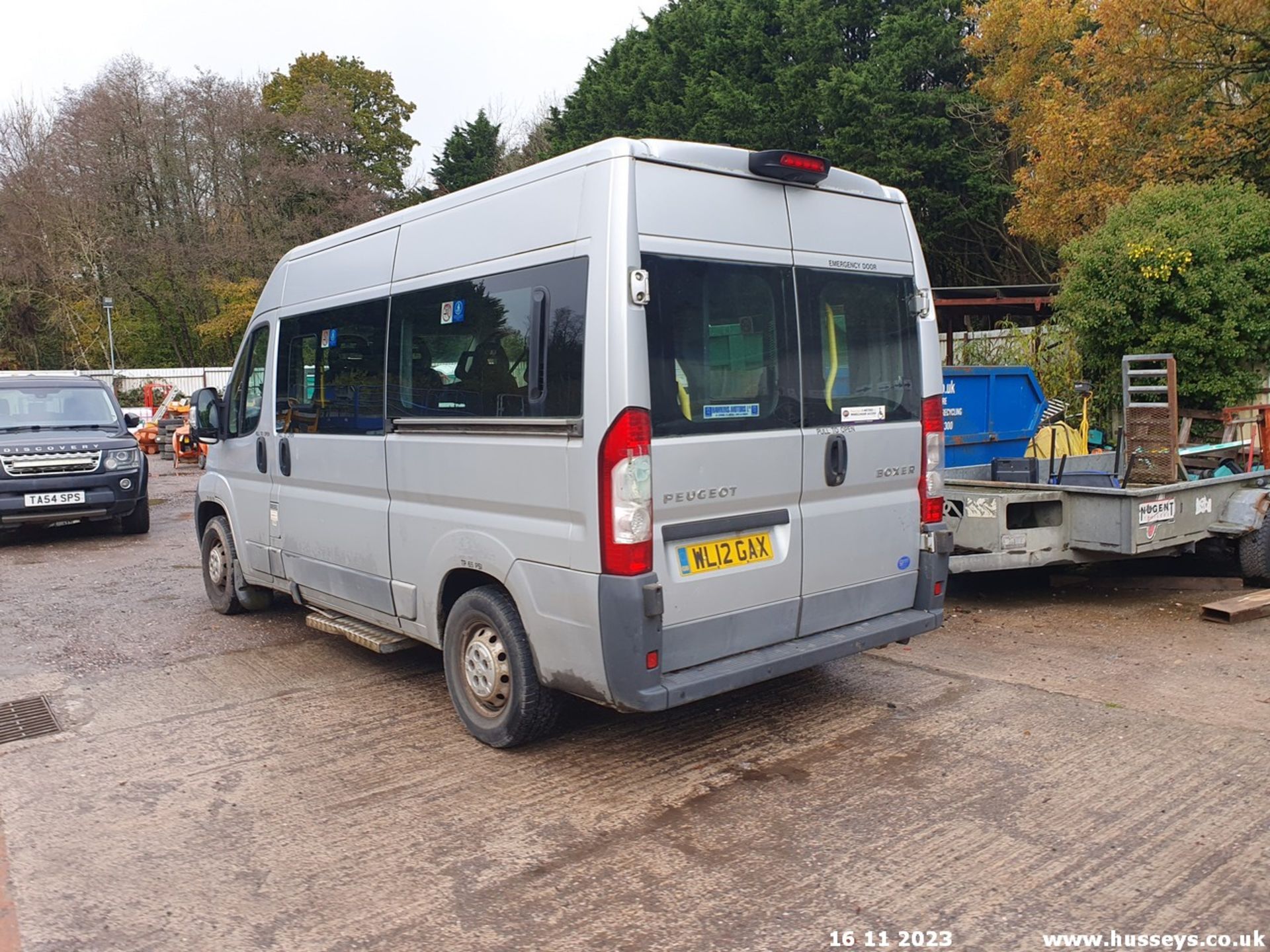 12/12 PEUGEOT BOXER 333 L2H2 HDI - 2198cc 5dr Minibus (Silver, 114k) - Image 19 of 61