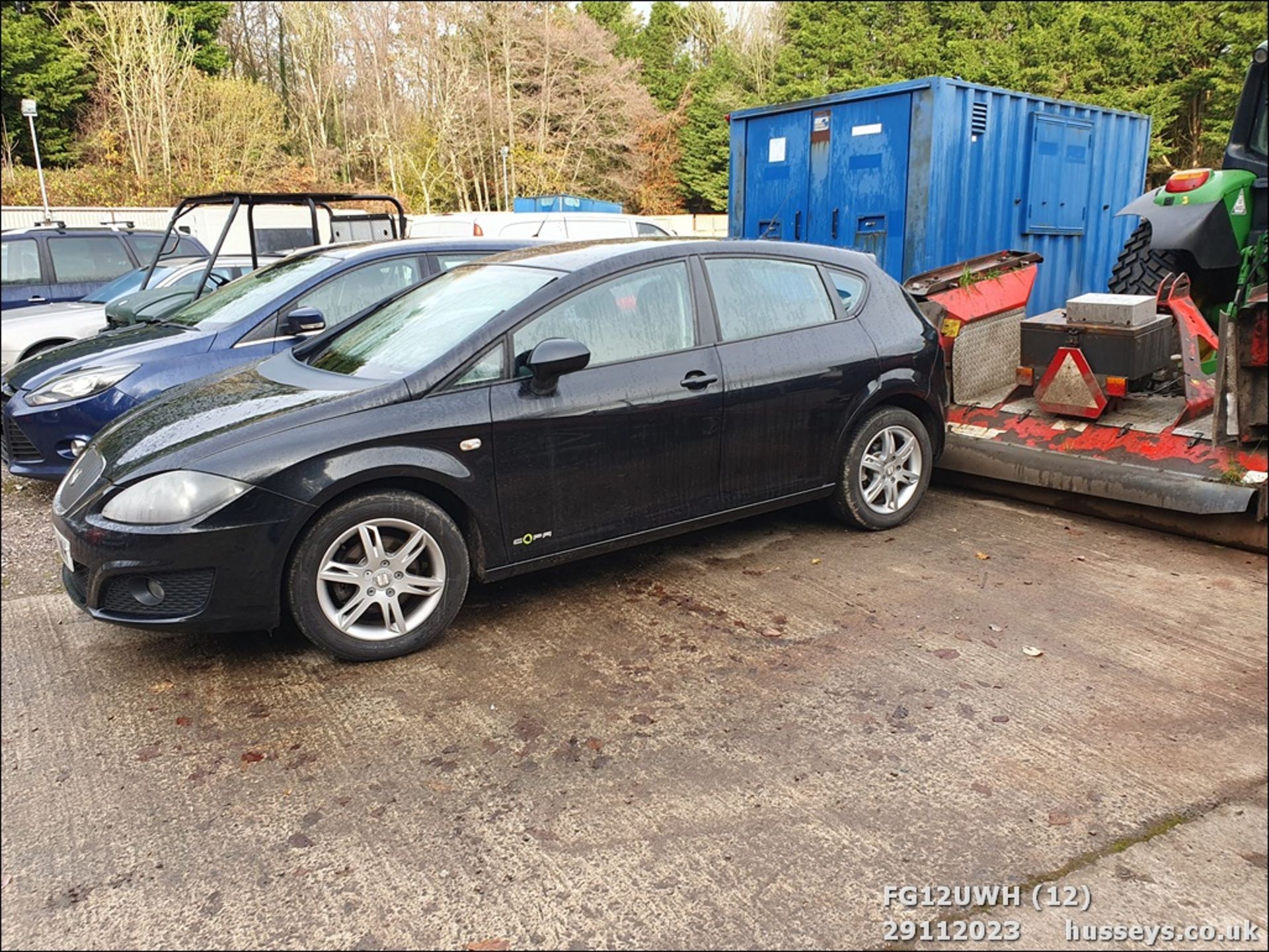 12/12 SEAT LEON S COPA CR TDI ECOMOT - 1598cc 5dr Hatchback (Black, 122k) - Image 13 of 58