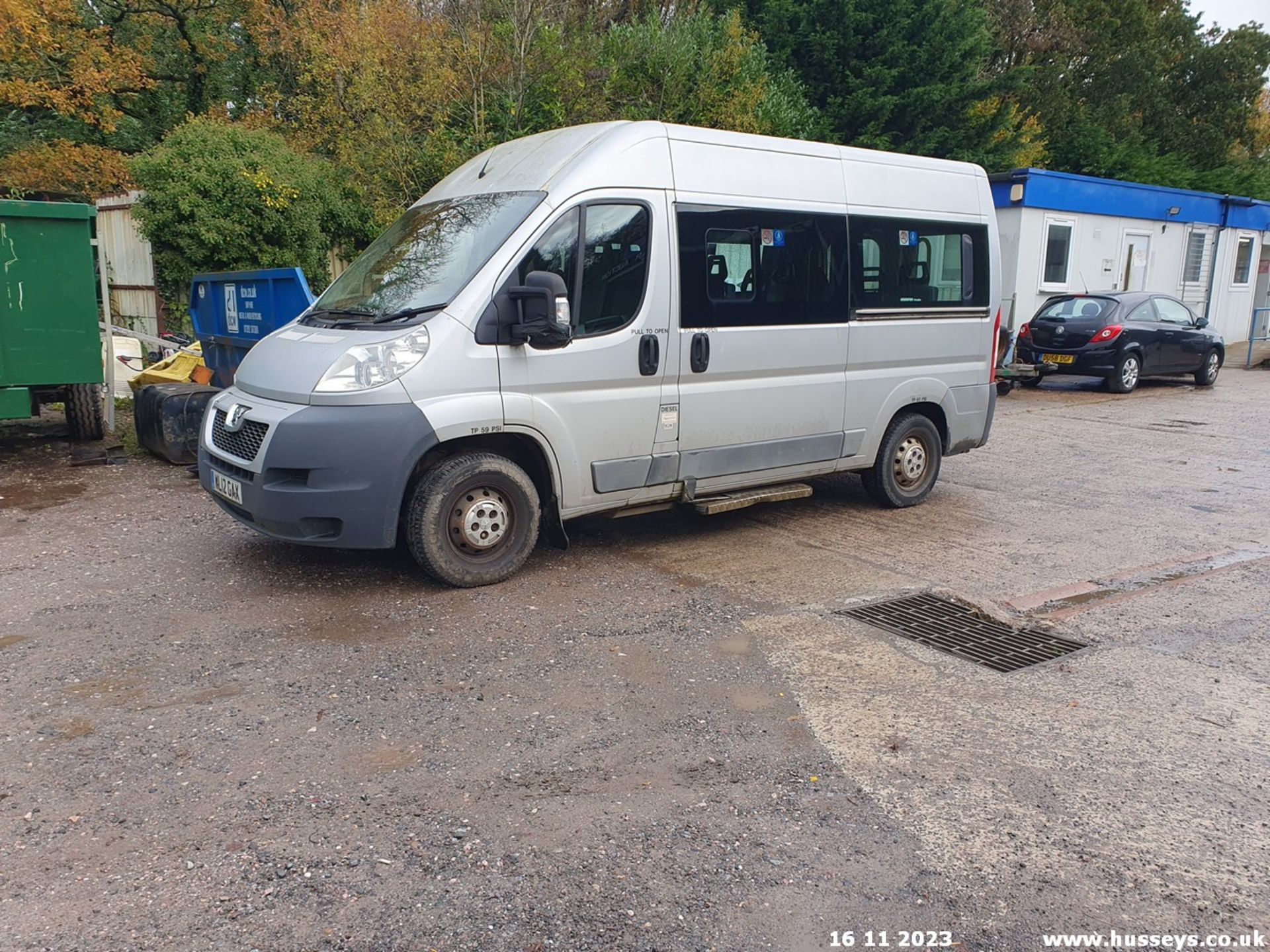 12/12 PEUGEOT BOXER 333 L2H2 HDI - 2198cc 5dr Minibus (Silver, 114k) - Image 8 of 61