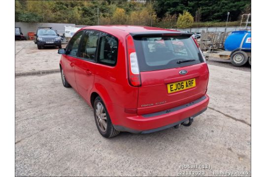 06/06 FORD FOCUS C-MAX GHIA TDCI E4 - 1753cc 5dr MPV (Red, 121k) - Image 13 of 62