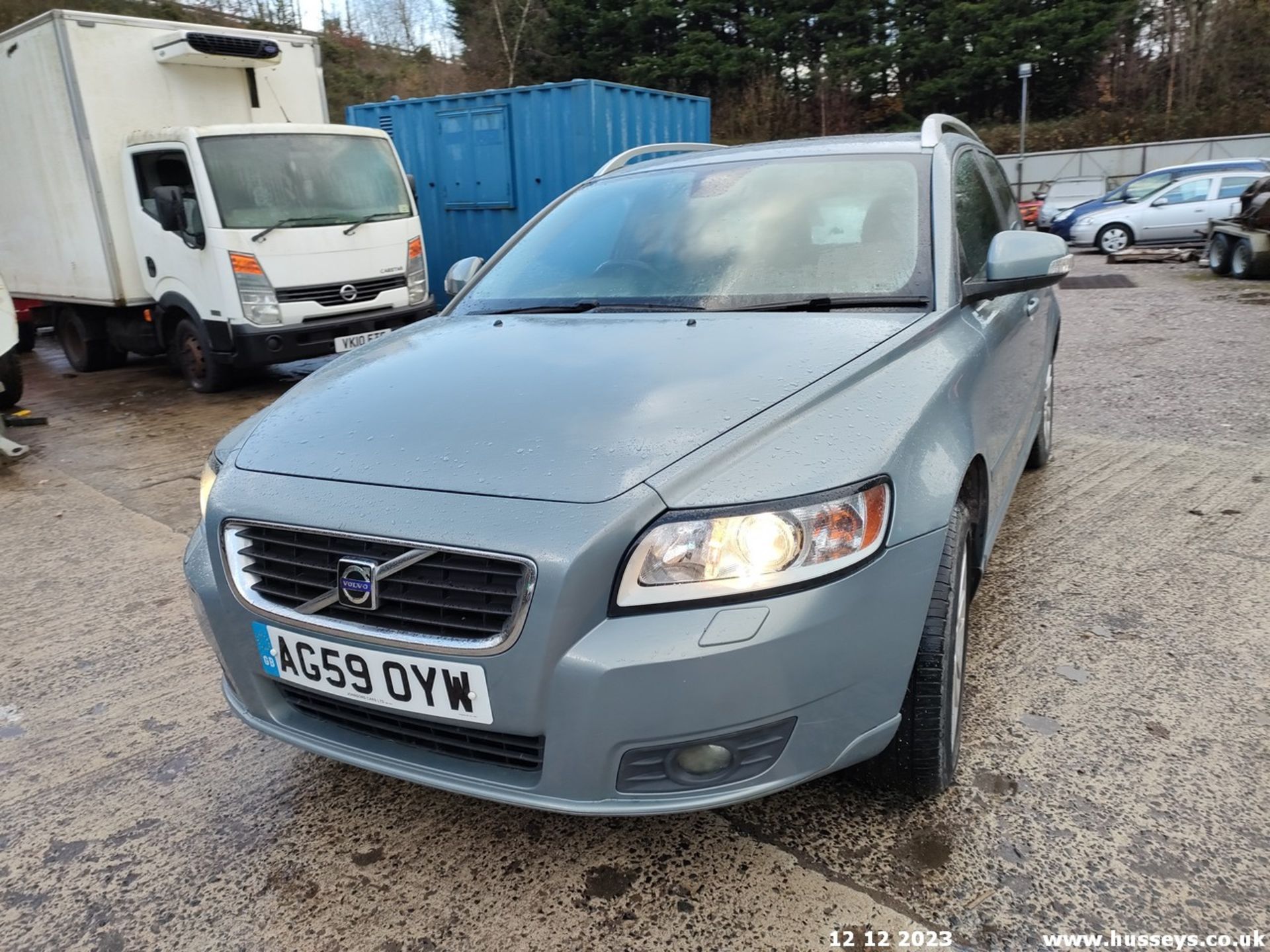 10/59 VOLVO V50 SE LUX D DRIVE - 1560cc 5dr Estate (Blue) - Image 7 of 41