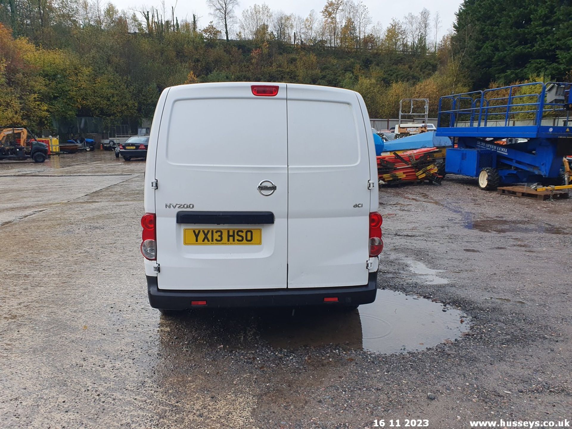 13/13 NISSAN NV200 SE DCI - 1461cc 6dr Van (White, 189k) - Image 14 of 56