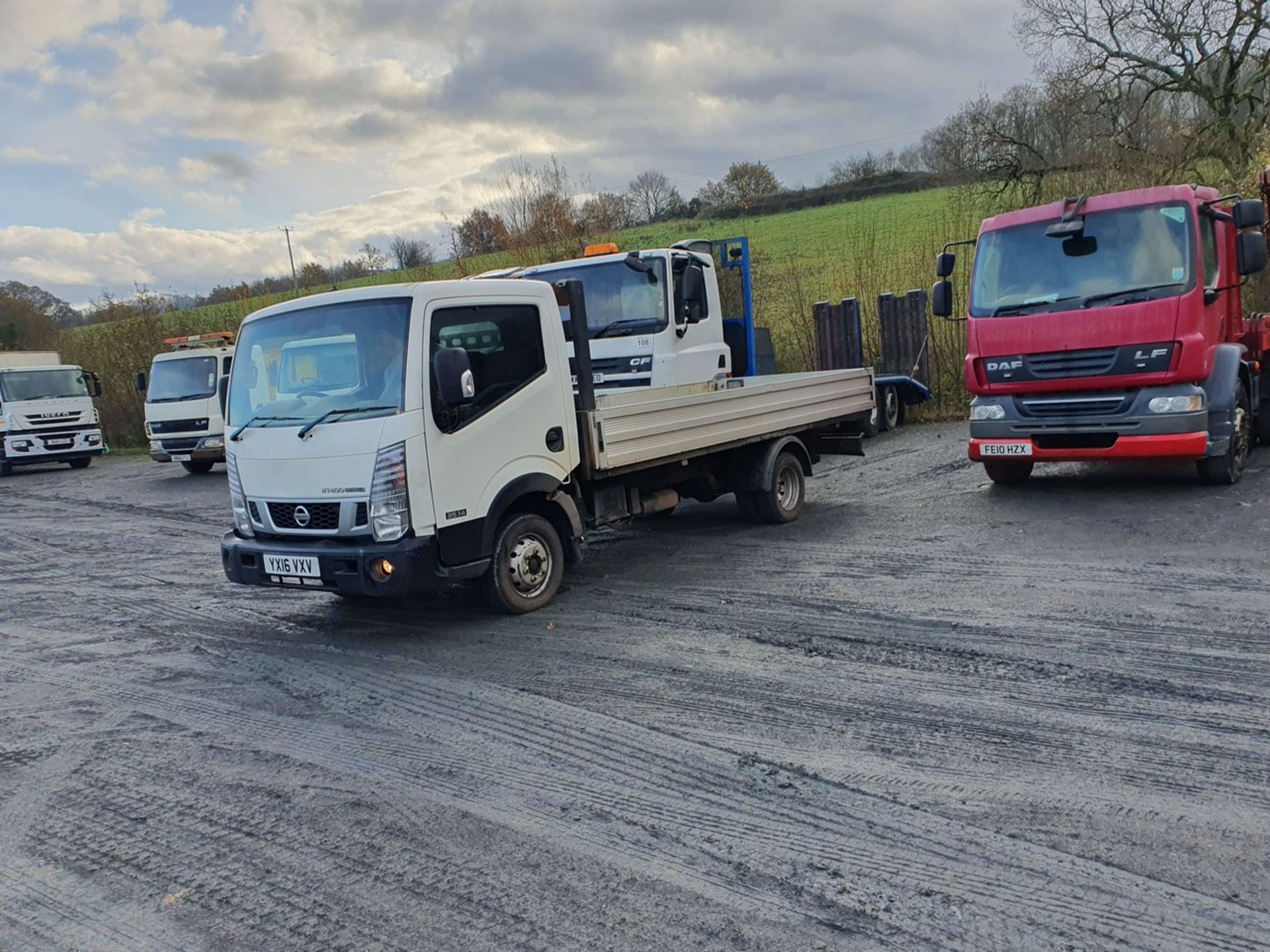 16/16 NISSAN NT400 CABSTAR 35.14 LWB D - 2488cc 2dr Flat Bed (White) - Image 7 of 33