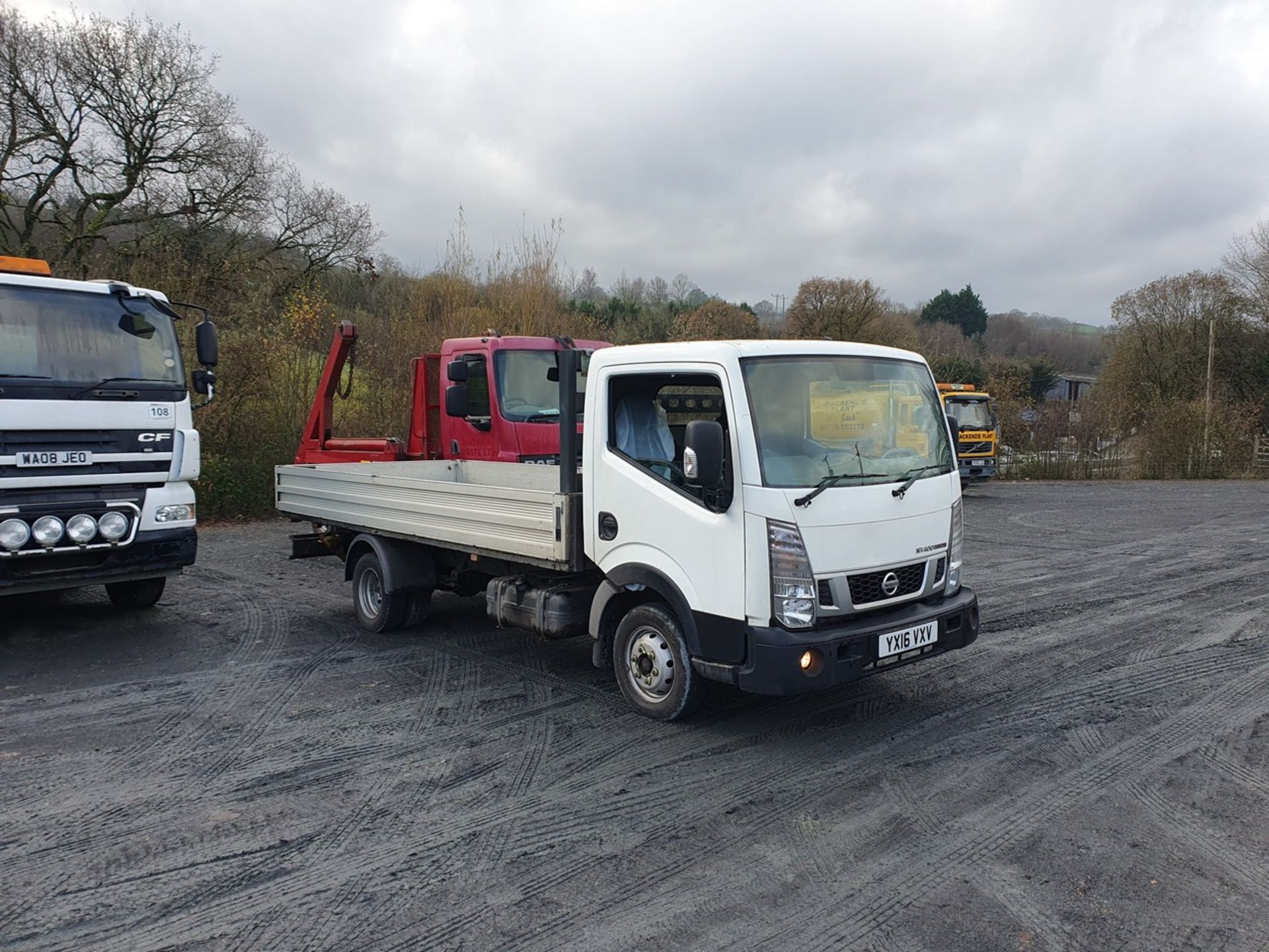 16/16 NISSAN NT400 CABSTAR 35.14 LWB D - 2488cc 2dr Flat Bed (White) - Image 2 of 33