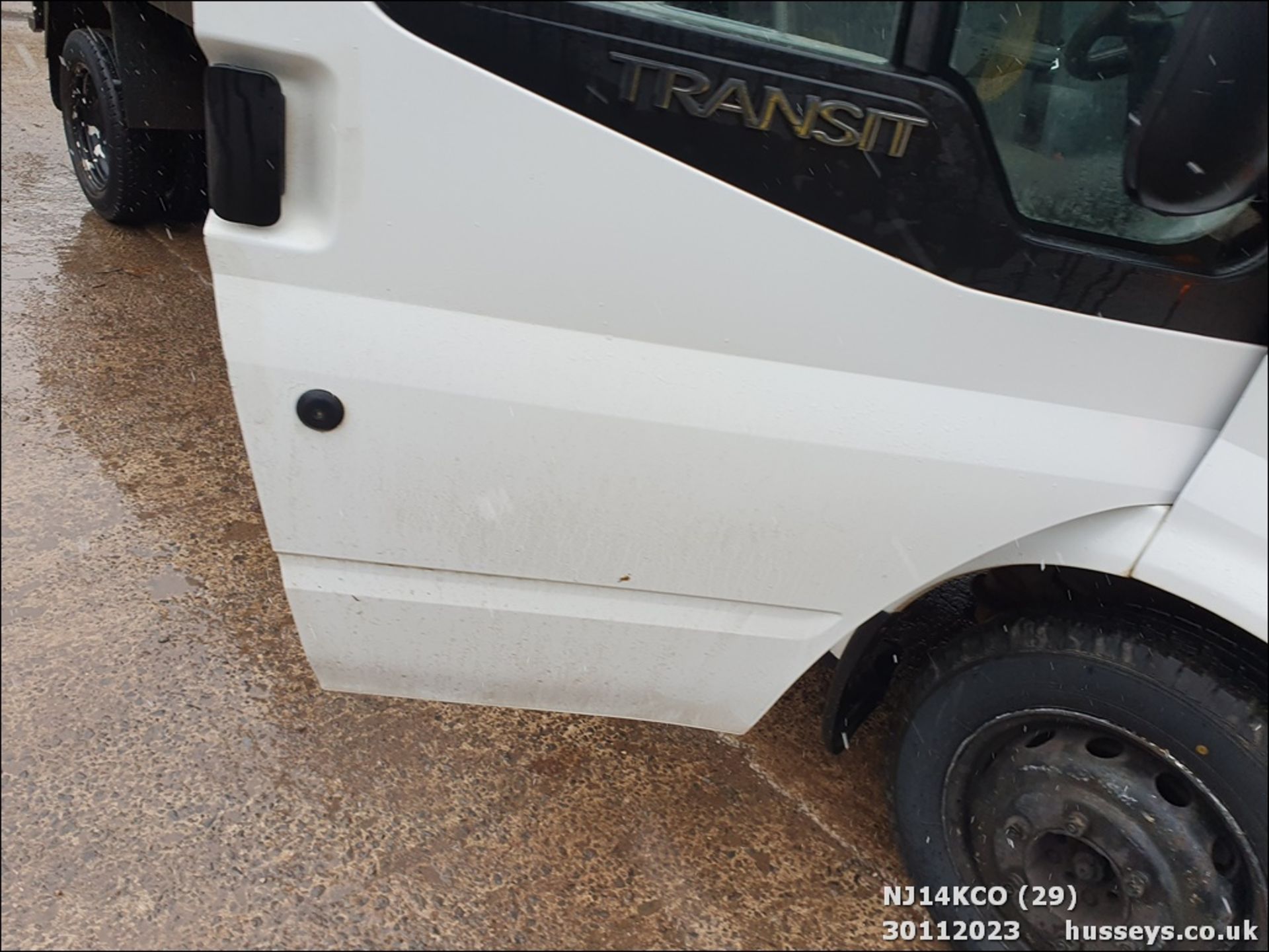 14/14 FORD TRANSIT 100 T350 RWD - 2198cc 4dr Tipper (White, 75k) - Image 30 of 51