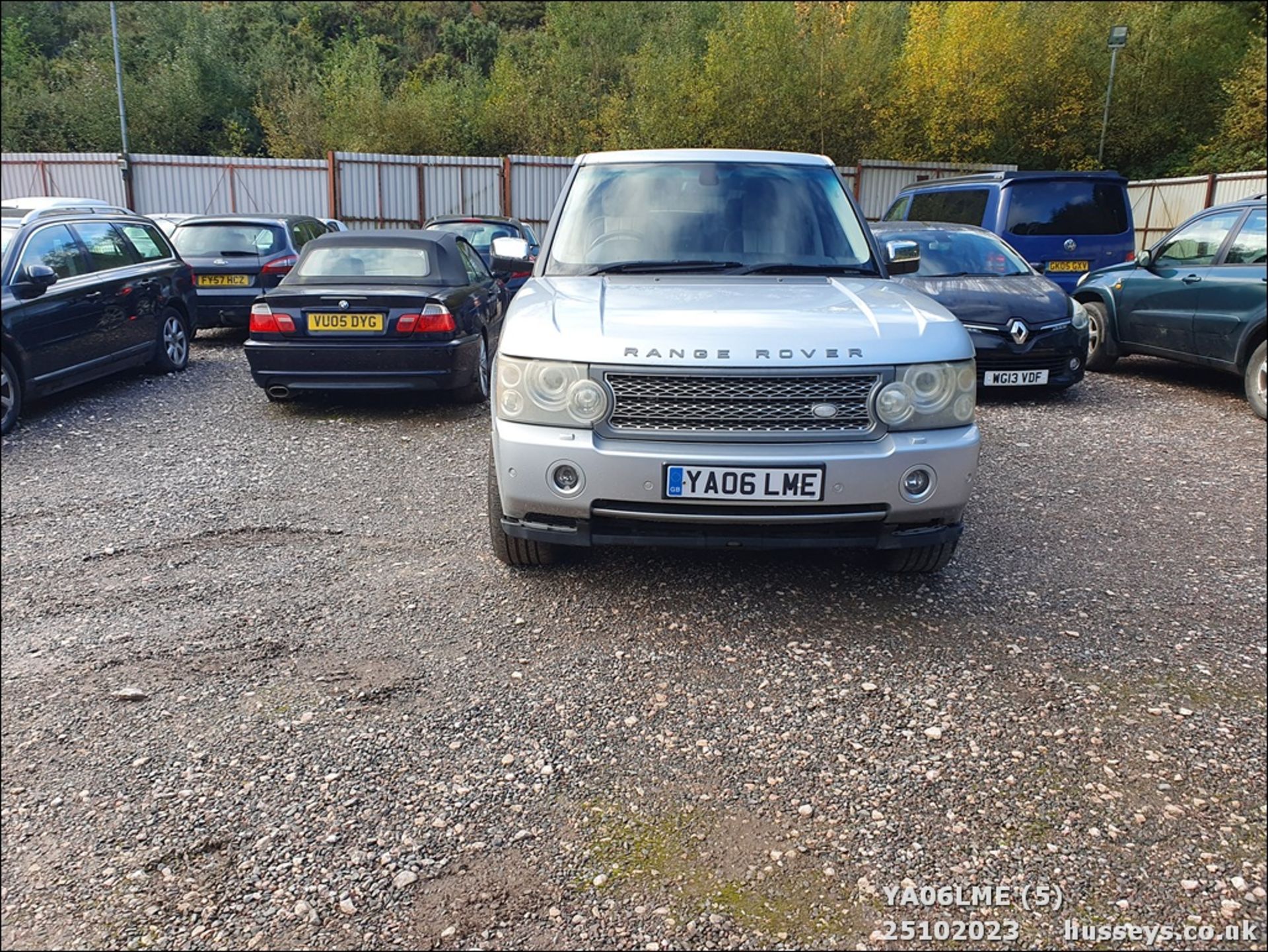 06/06 LAND ROVER RANGEROVER V8 SC AUTO - 4197cc 5dr Estate (Silver, 154k) - Image 6 of 44