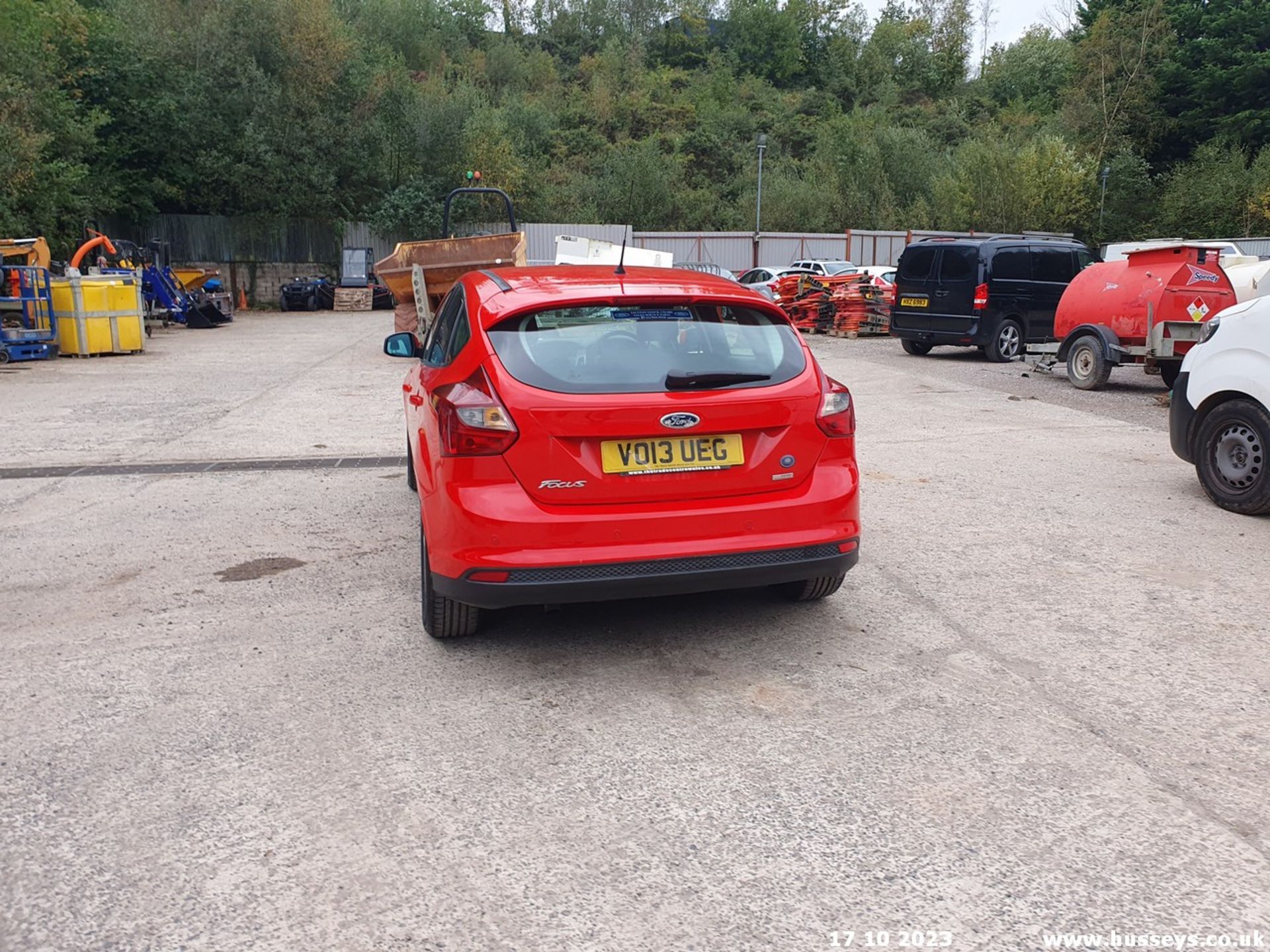 13/13 FORD FOCUS EDGE TDCI 115 - 1560cc 5dr Hatchback (Red, 186k) - Image 26 of 70