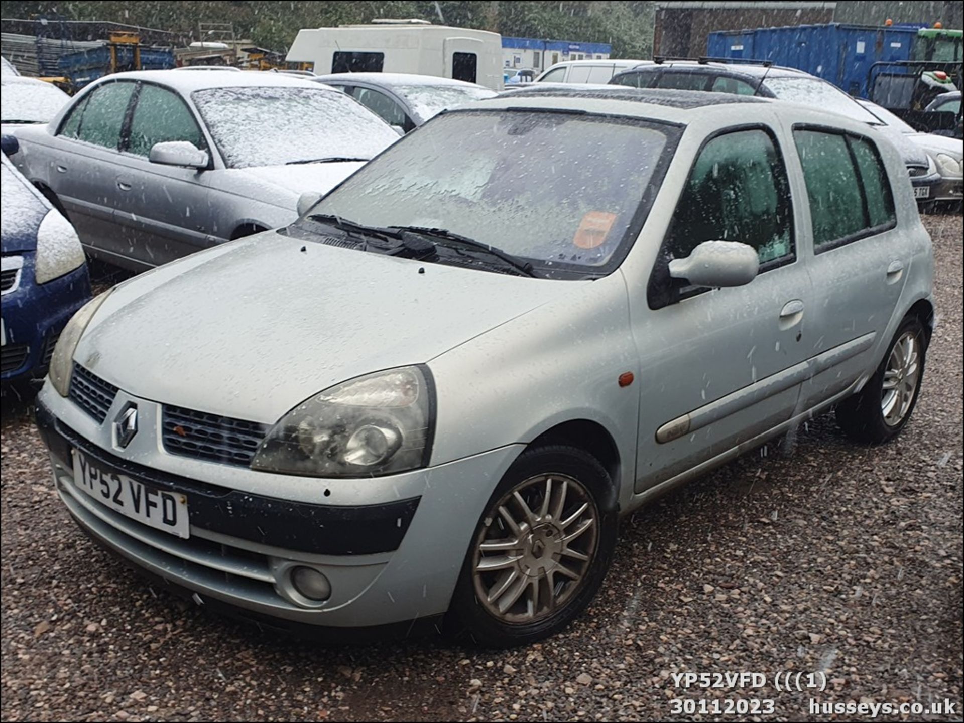 02/52 RENAULT CLIO INITIALE DCI - 1461cc 5dr Hatchback (Silver, 154k)