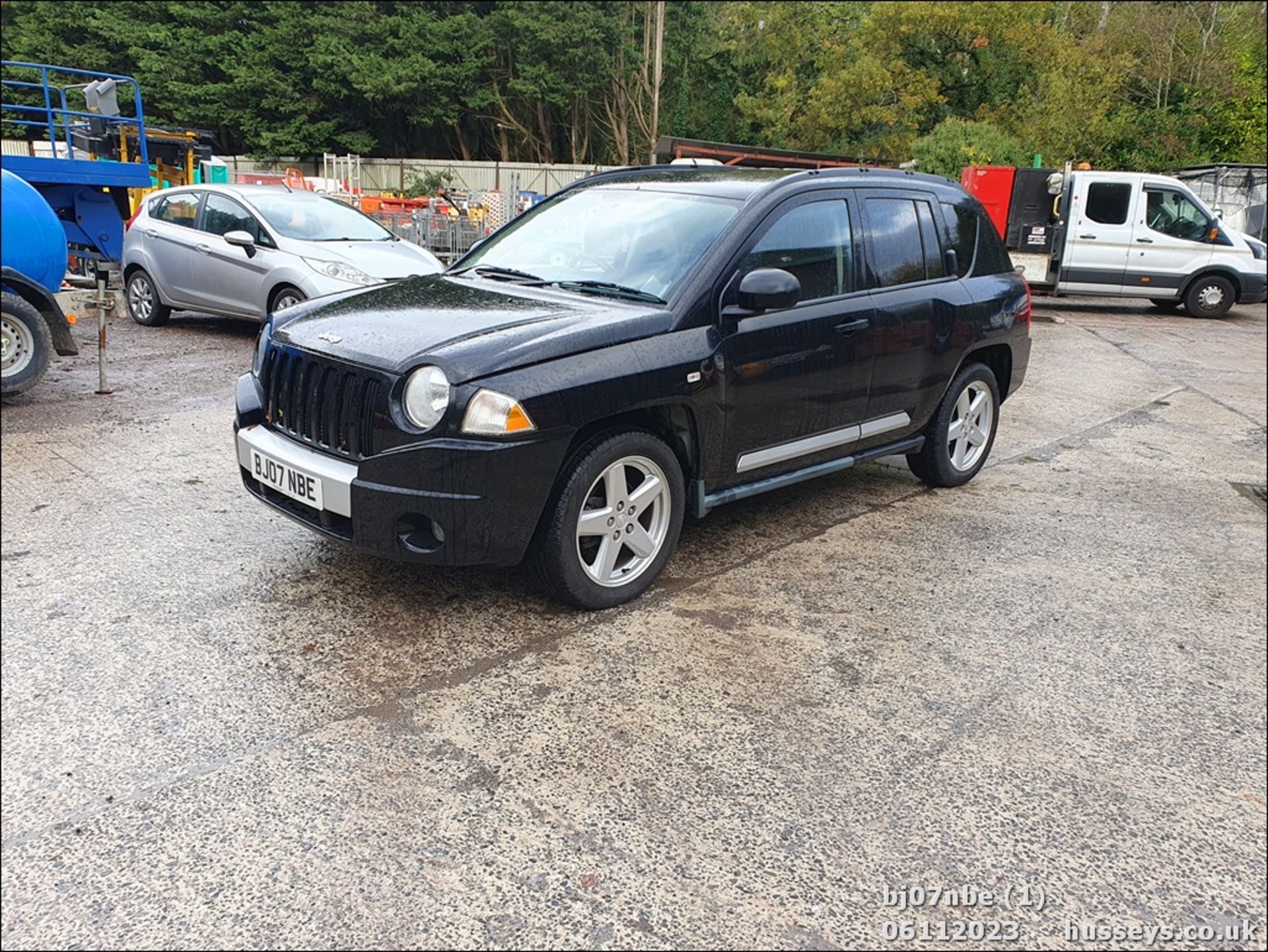 07/07 JEEP COMPASS LIMITED CRD - 1968cc 5dr Estate (Black, 97k) - Image 2 of 61