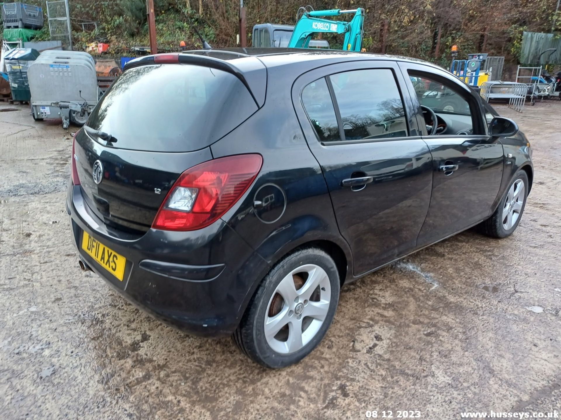 11/11 VAUXHALL CORSA SXI - 1229cc 5dr Hatchback (Black) - Image 33 of 48