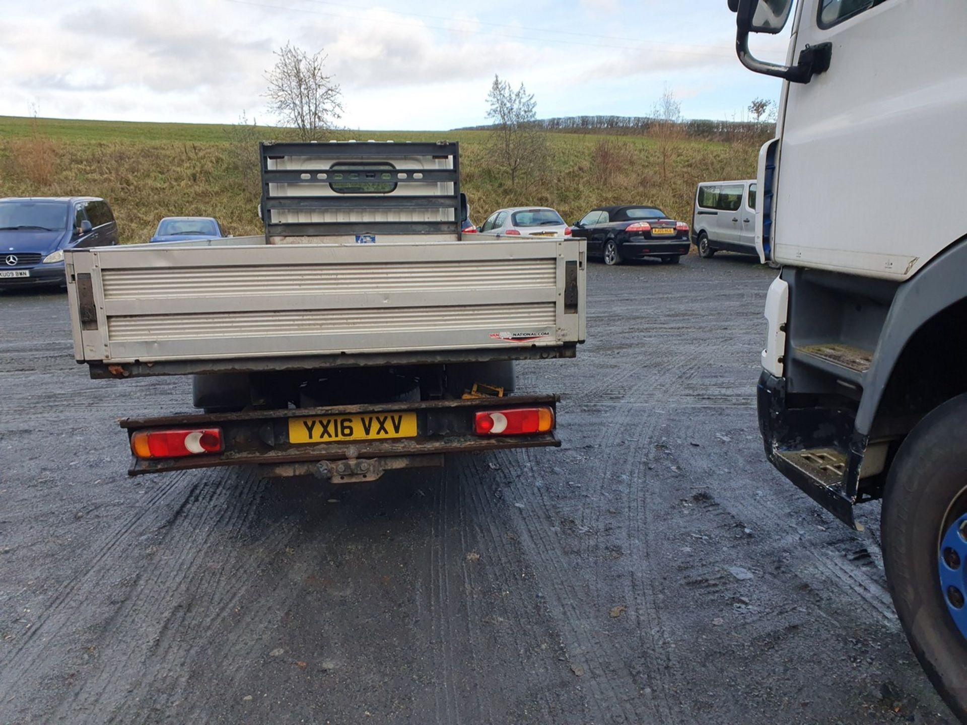 16/16 NISSAN NT400 CABSTAR 35.14 LWB D - 2488cc 2dr Flat Bed (White) - Image 11 of 33
