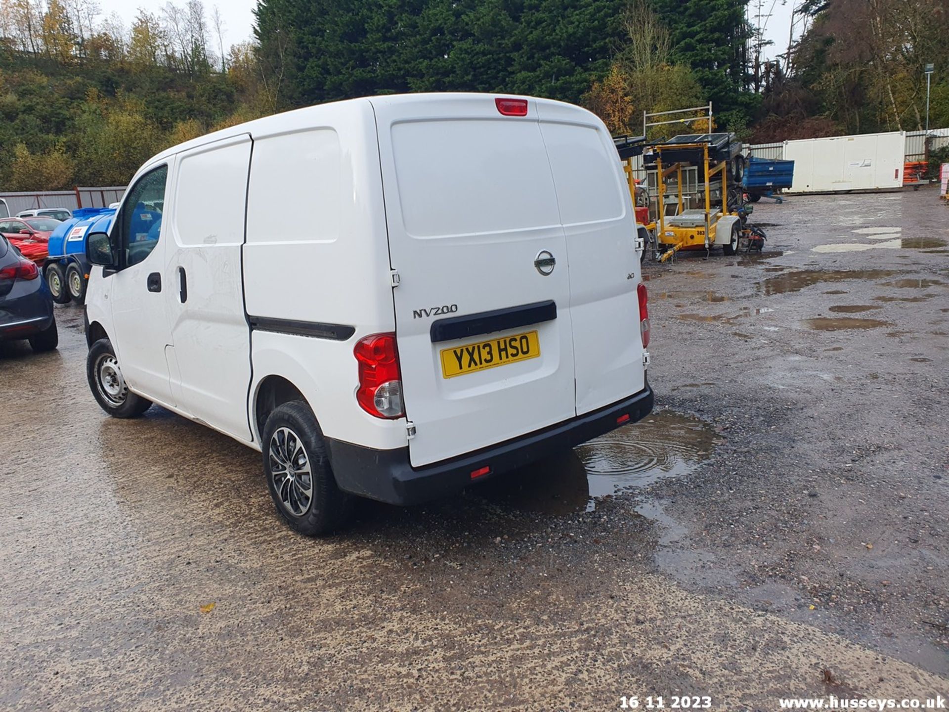 13/13 NISSAN NV200 SE DCI - 1461cc 6dr Van (White, 189k) - Image 12 of 56