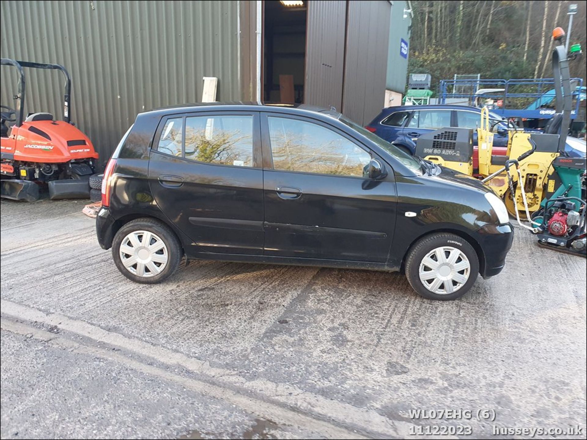 07/07 KIA PICANTO GS - 999cc 5dr Hatchback (Black) - Image 7 of 53