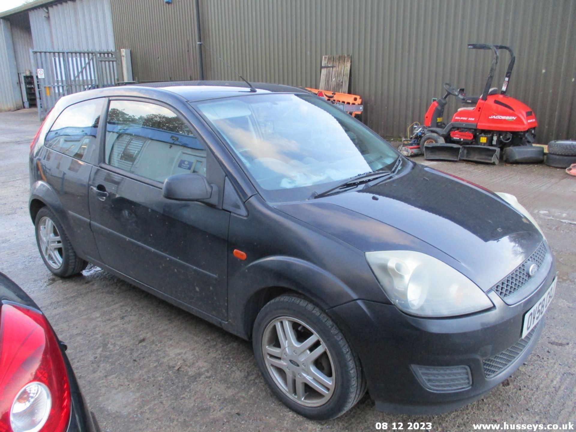 08/58 FORD FIESTA STYLE CLIMATE - 1242cc 3dr Hatchback (Black, 163k) - Image 9 of 14