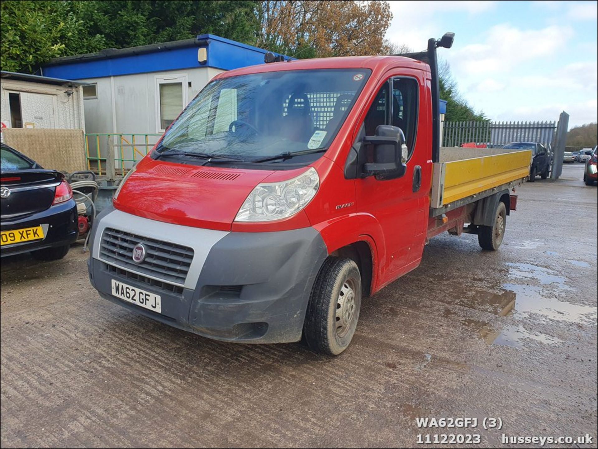 12/62 FIAT DUCATO 35 MULTIJET - 2287cc 2.dr Flat Bed (Red) - Image 4 of 52