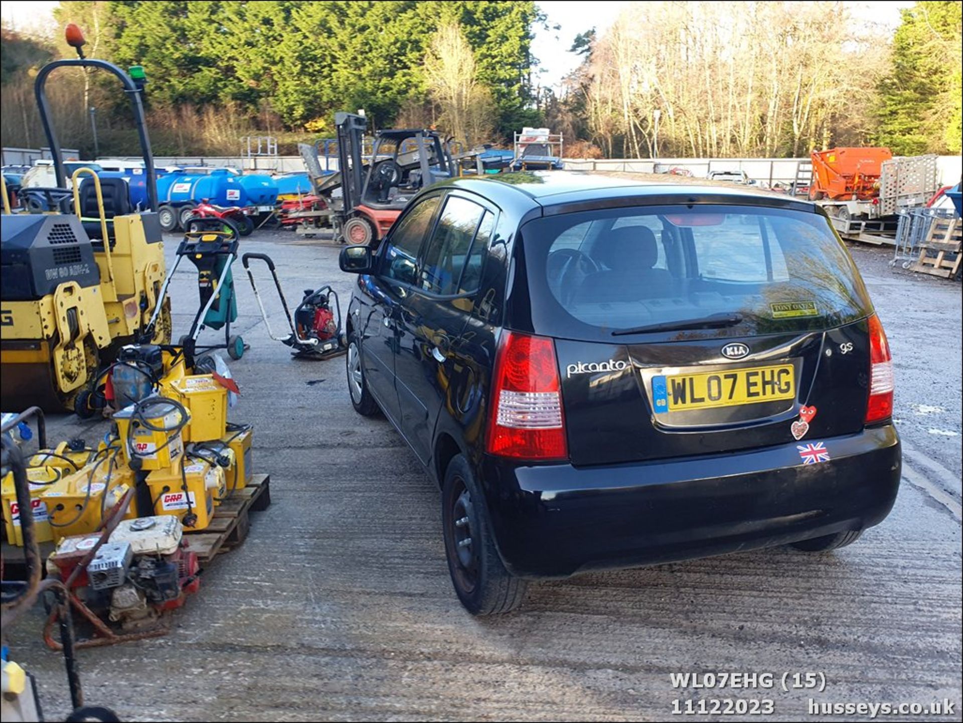 07/07 KIA PICANTO GS - 999cc 5dr Hatchback (Black) - Image 16 of 53