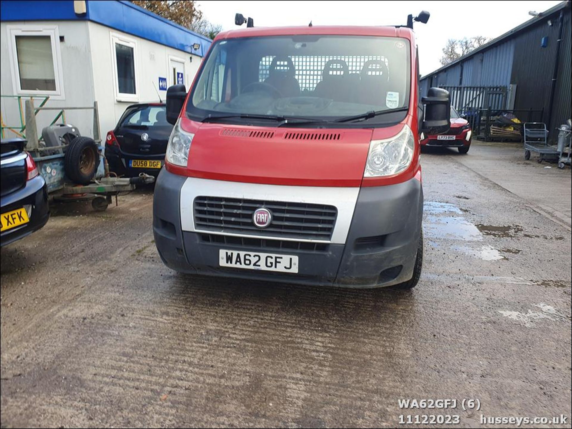 12/62 FIAT DUCATO 35 MULTIJET - 2287cc 2.dr Flat Bed (Red) - Image 7 of 52