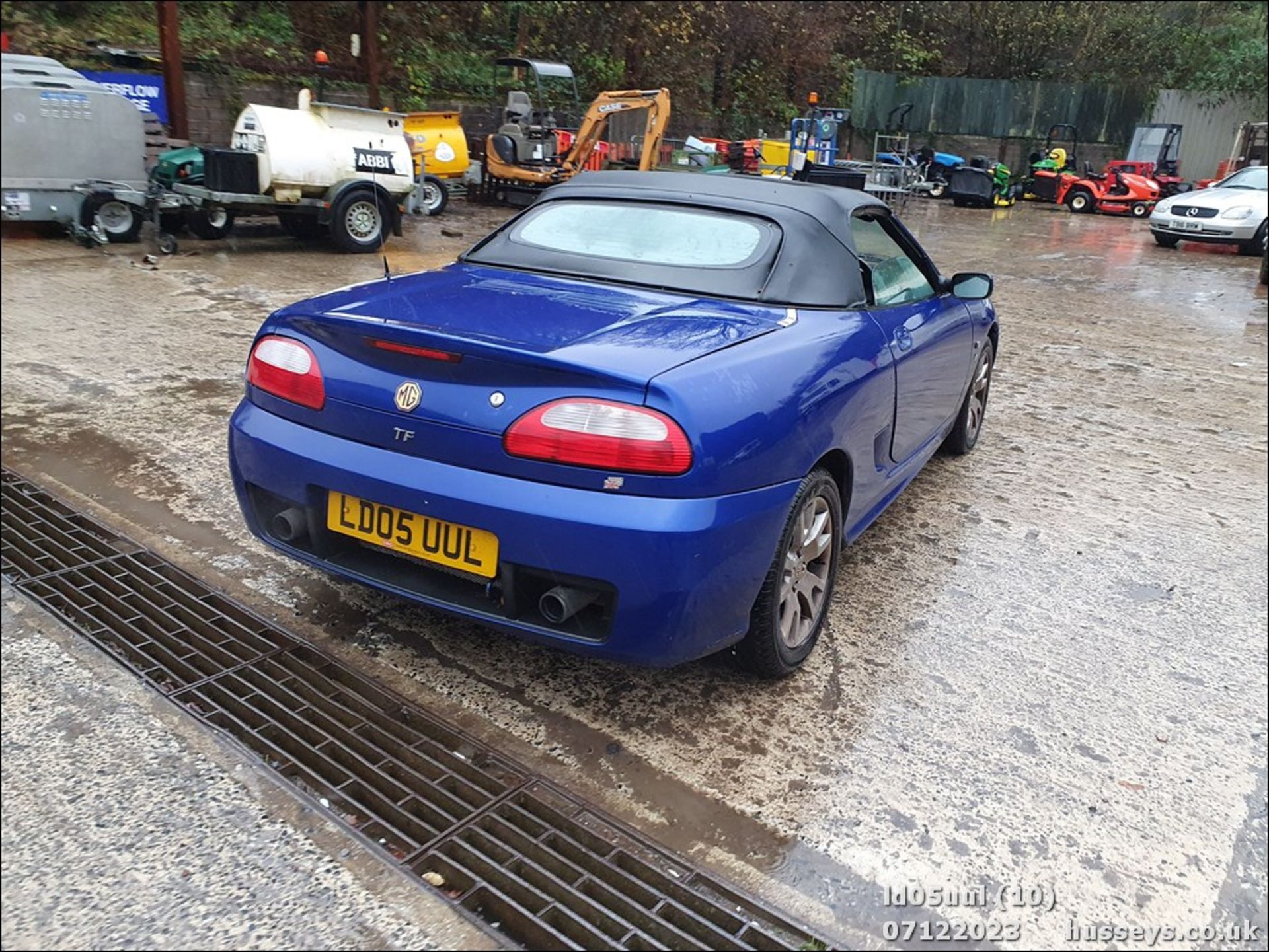 05/05 MG TF 135 - 1796cc 2dr Convertible (Blue) - Image 11 of 45