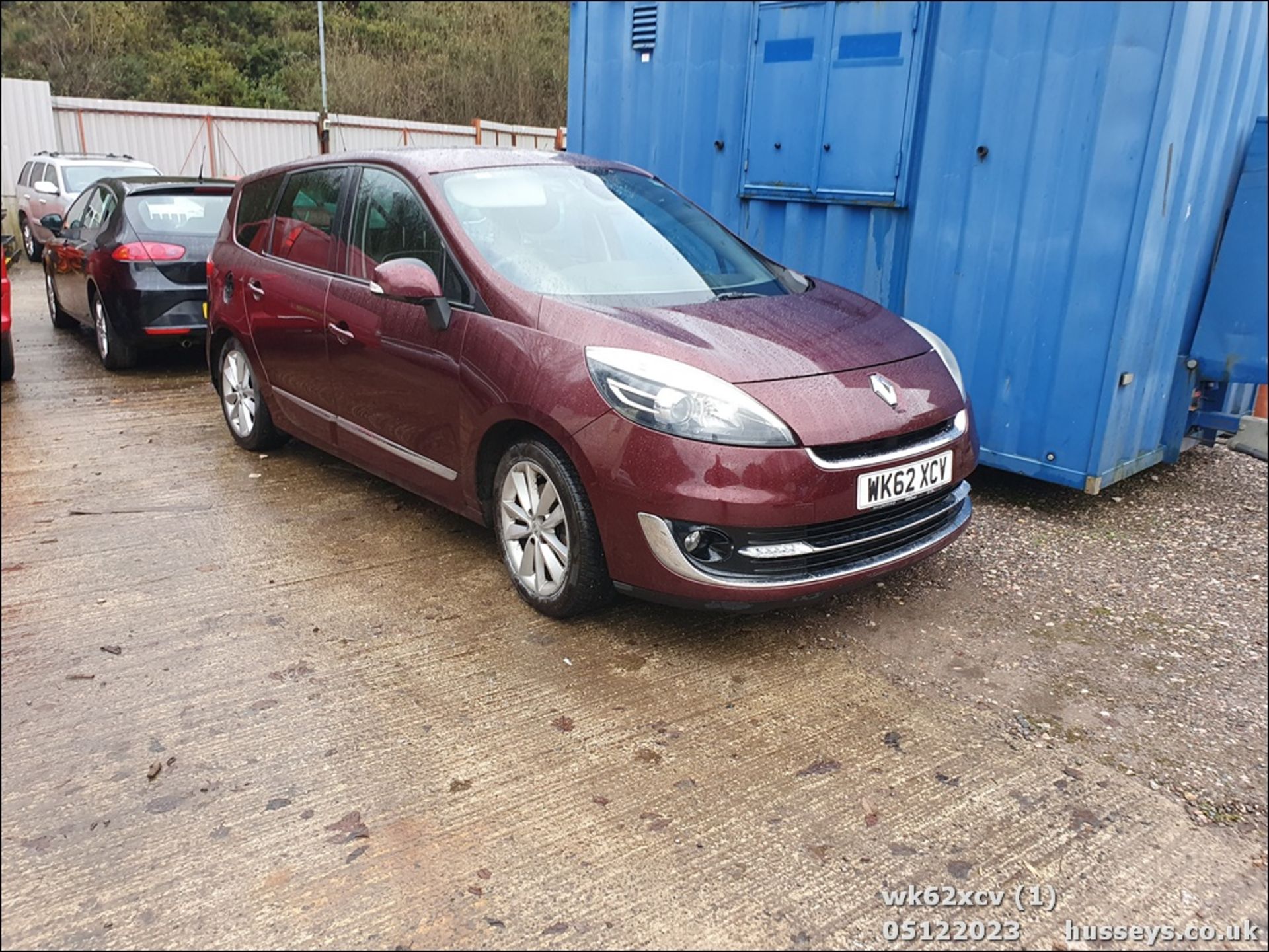 12/62 RENAULT G SCENIC D-QUETTLUXE NRG - 1598cc 5dr MPV (Red) - Image 2 of 53