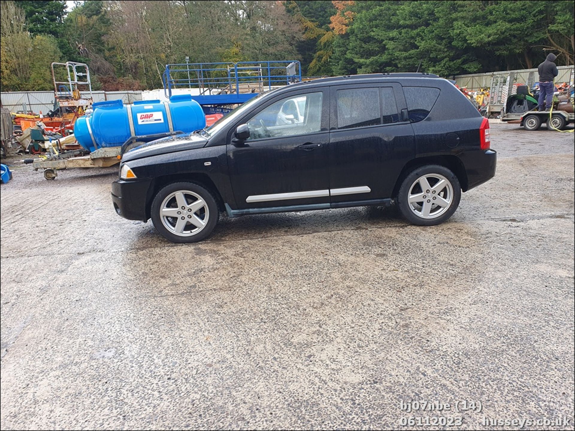 07/07 JEEP COMPASS LIMITED CRD - 1968cc 5dr Estate (Black, 97k) - Image 15 of 61