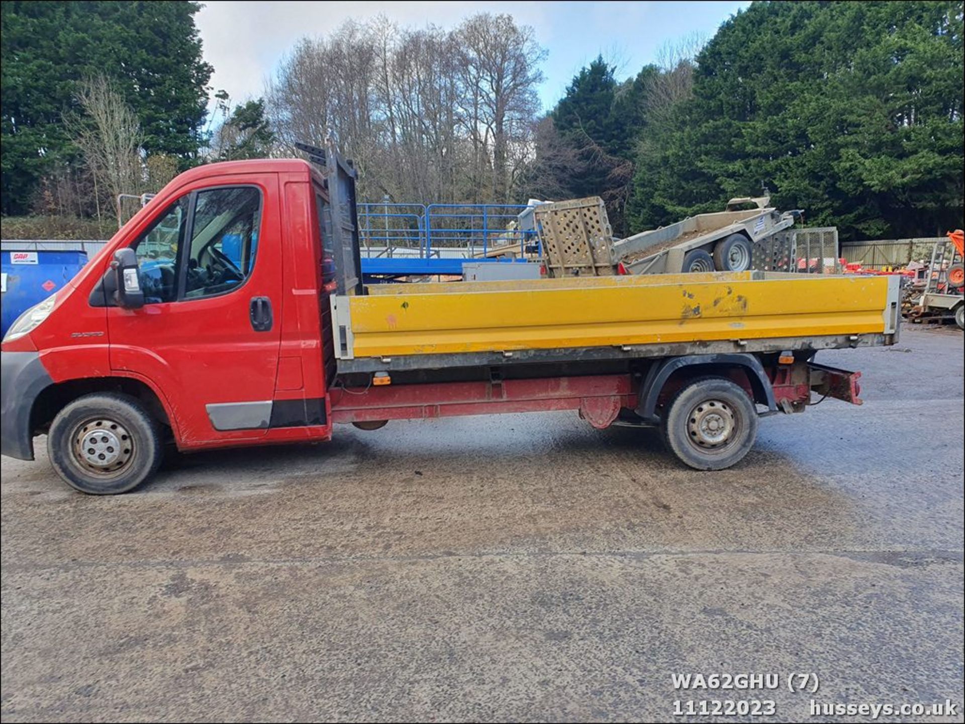 12/62 FIAT DUCATO 35 MULTIJET - 2287cc 2.dr Flat Bed (Red) - Image 8 of 45