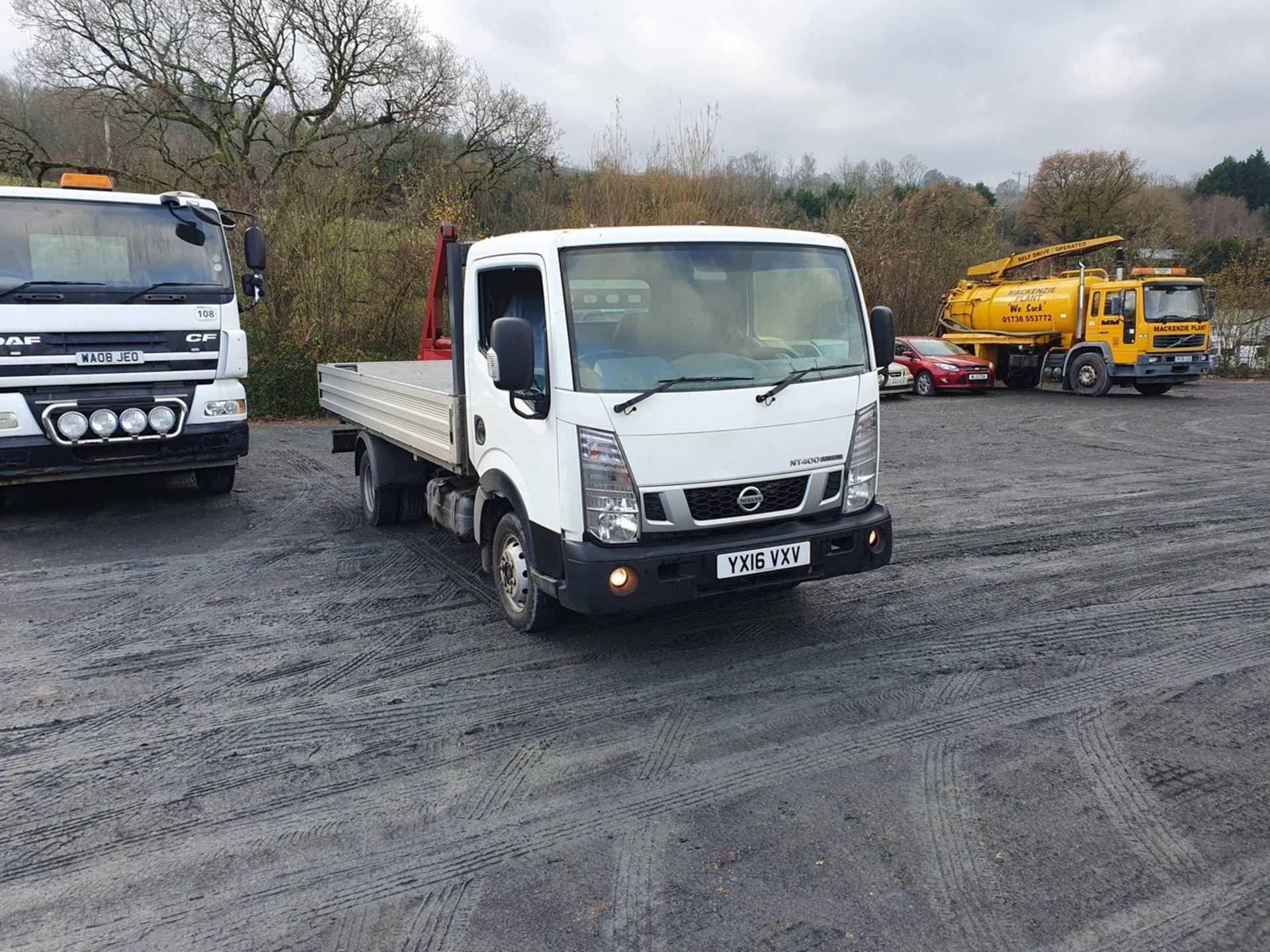 16/16 NISSAN NT400 CABSTAR 35.14 LWB D - 2488cc 2dr Flat Bed (White) - Image 3 of 33