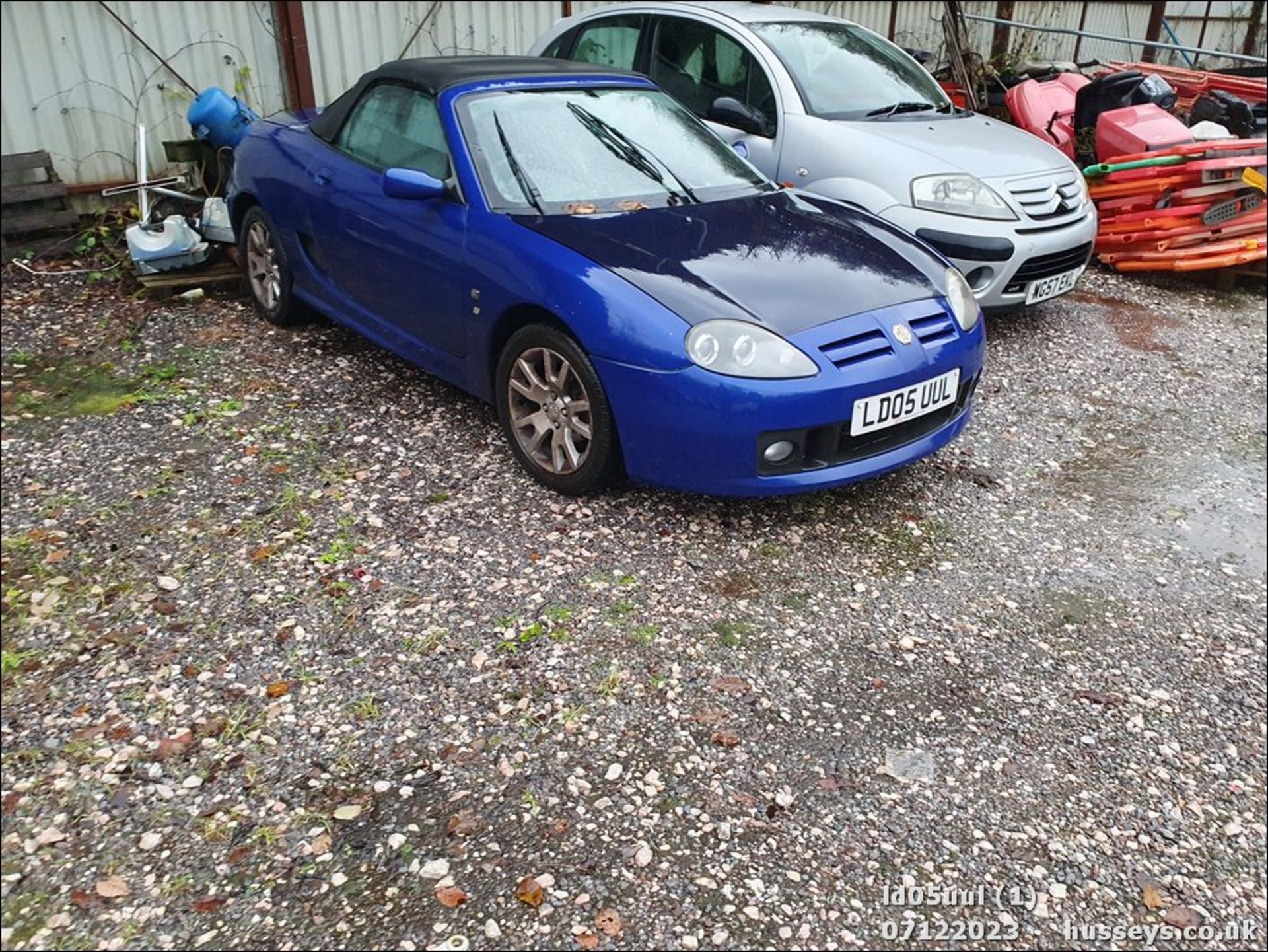 05/05 MG TF 135 - 1796cc 2dr Convertible (Blue) - Image 2 of 45