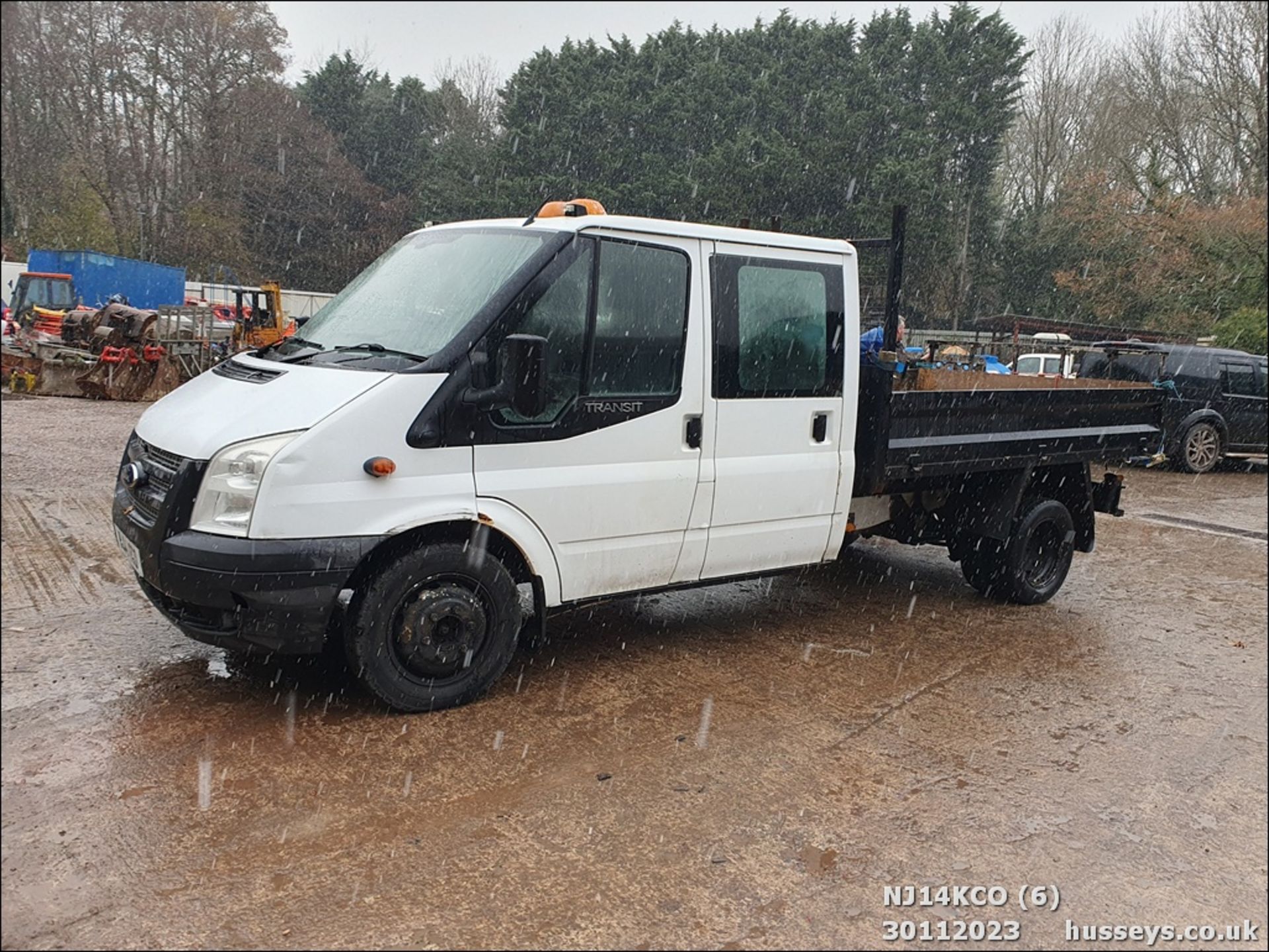 14/14 FORD TRANSIT 100 T350 RWD - 2198cc 4dr Tipper (White, 75k) - Image 7 of 51